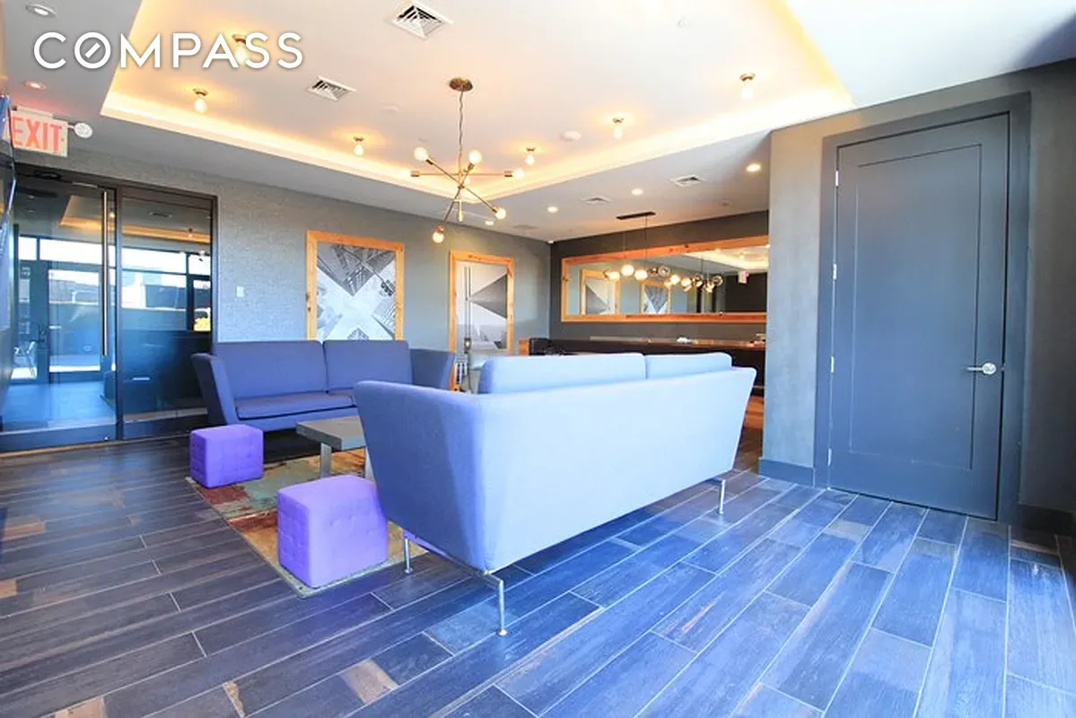 #10 photo, Ridgewood, クイーンズ区 Ridgewood , NY 11385