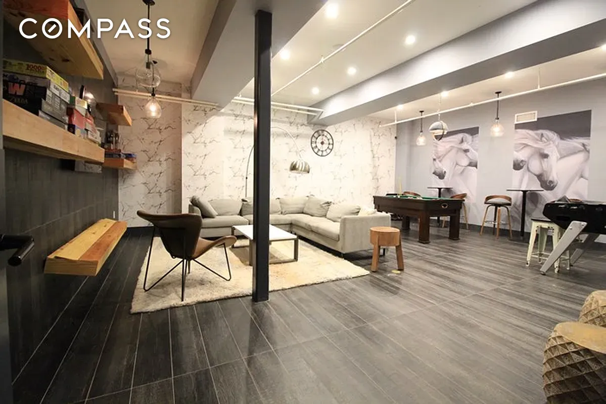 #14 photo, Ridgewood, クイーンズ区 Ridgewood , NY 11385