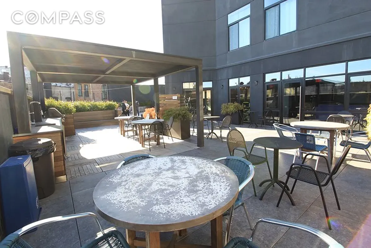 #19 photo, Ridgewood, クイーンズ区 Ridgewood , NY 11385