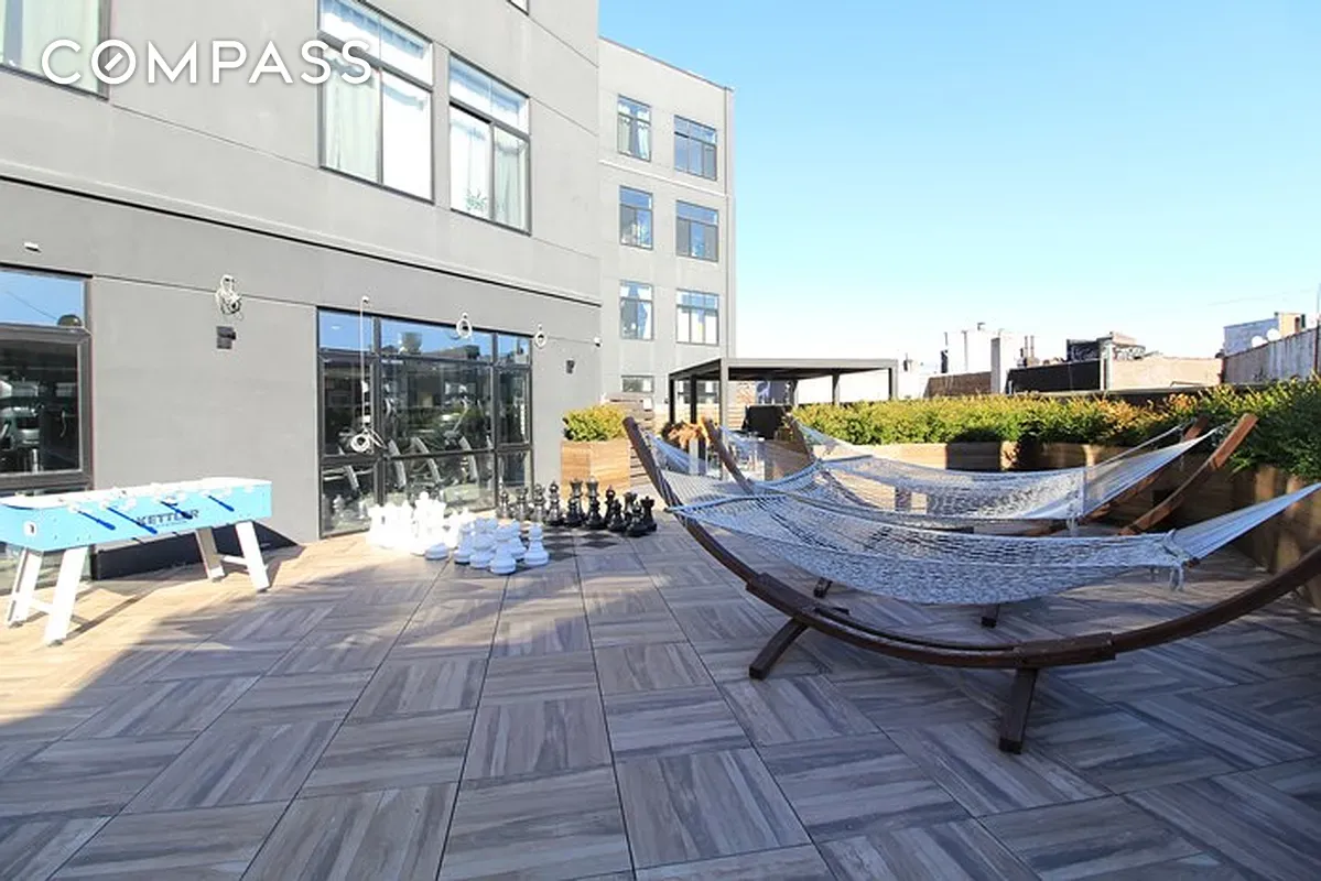 #20 photo, Ridgewood, クイーンズ区 Ridgewood , NY 11385