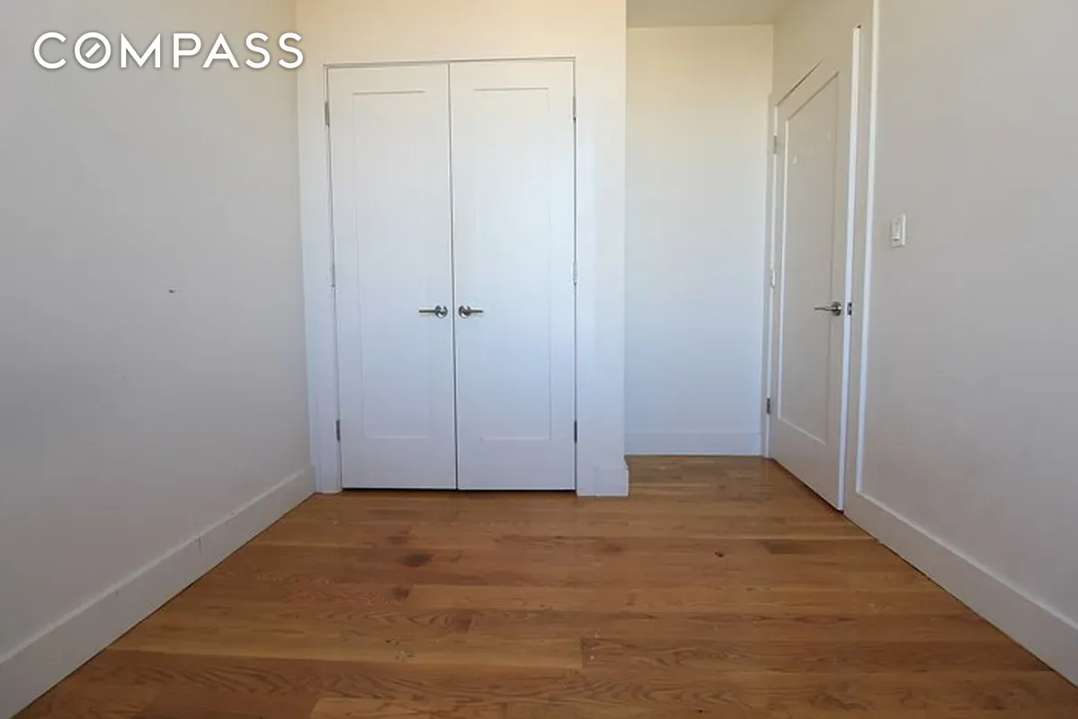 #5 photo, Ridgewood, クイーンズ区 Ridgewood , NY 11385