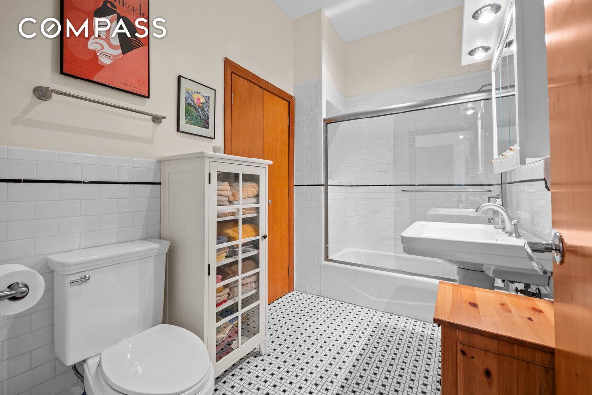 #11 photo, 133 W 14th Street, マンハッタン Chelsea , NY 10011