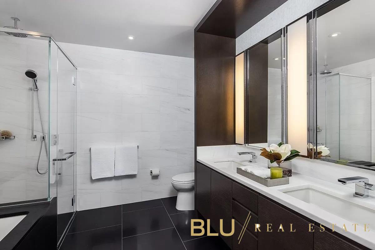 #11 photo, New York City, マンハッタン Lincoln Square , NY 10069