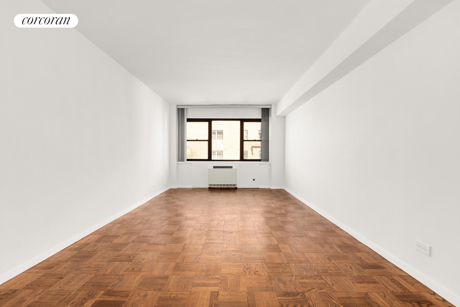 #8 photo, 165 E 72ND Street, マンハッタン Lenox Hill , NY 10021