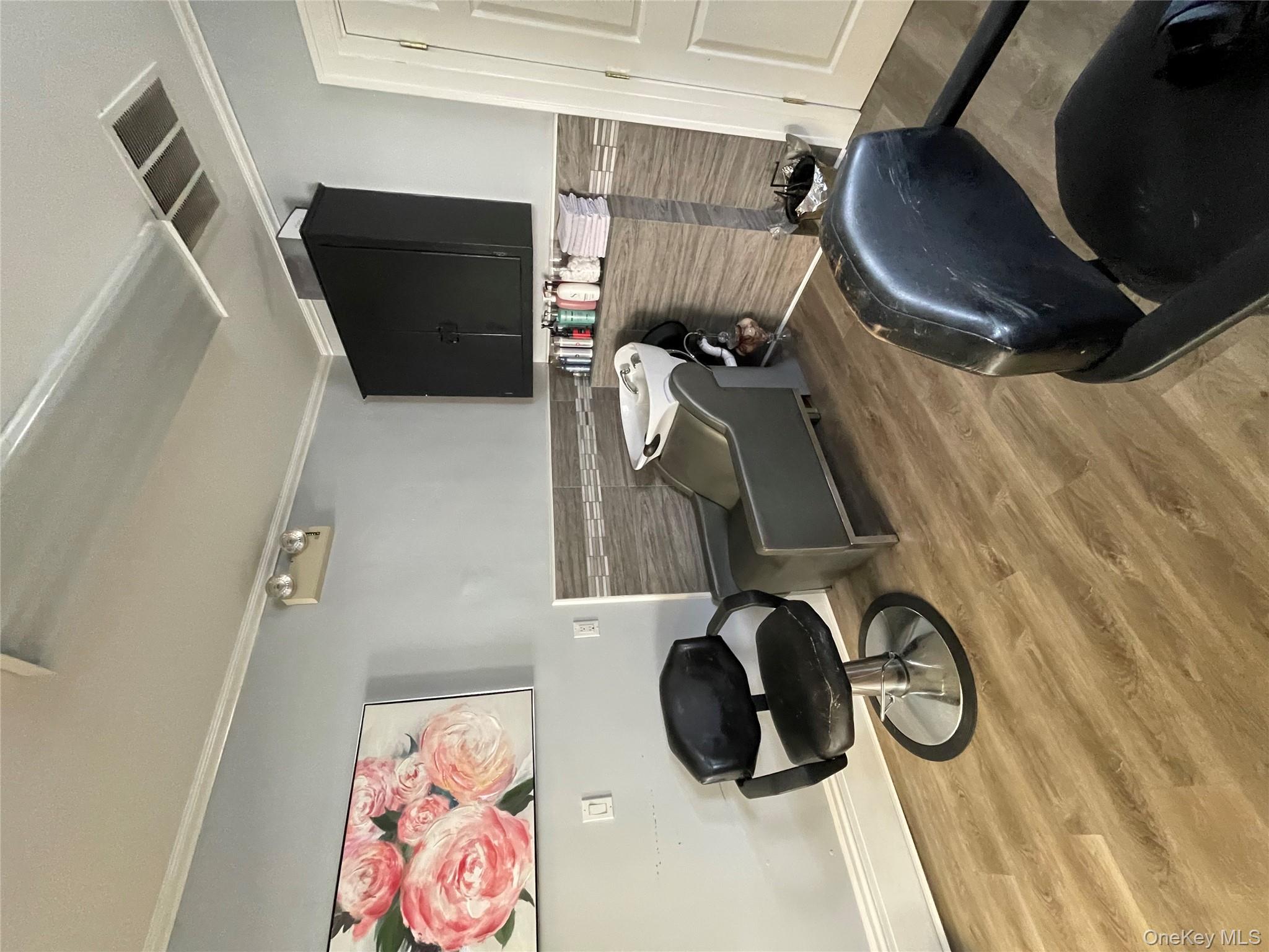 #15 photo, 118 Columbus Avenue, Valhalla , NY 10595