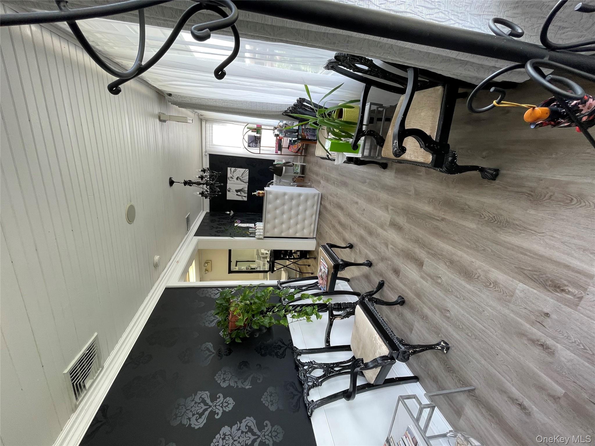 #18 photo, 118 Columbus Avenue, Valhalla , NY 10595