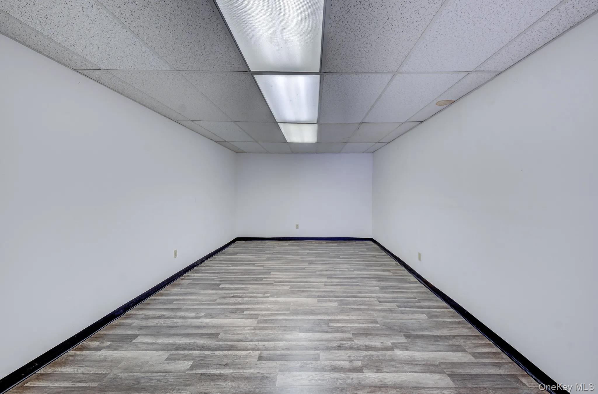 #10 photo, 184 Broadway, Newburgh , NY 12550