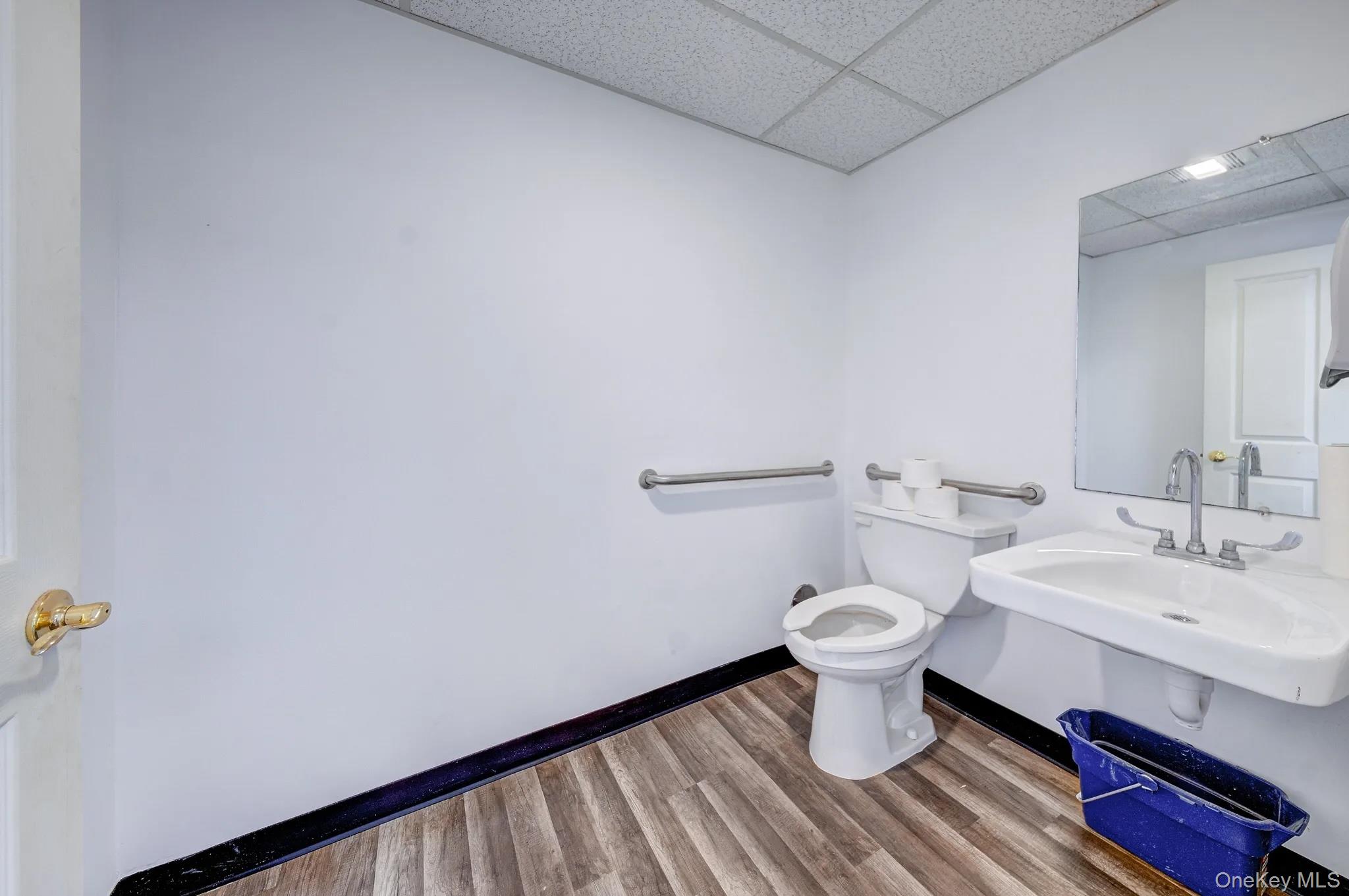 #9 photo, 184 Broadway, Newburgh , NY 12550