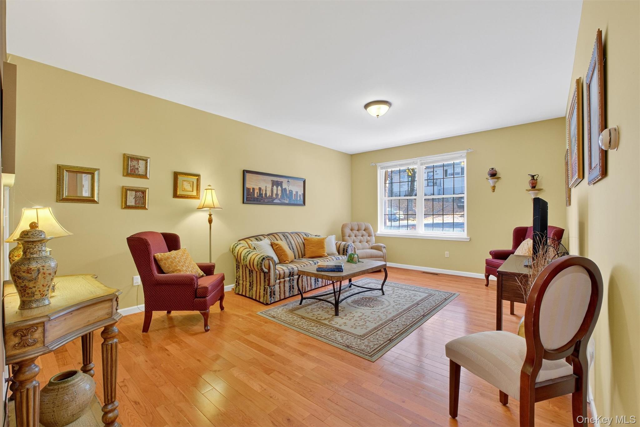 #10 photo, 1356 Longview Avenue, Peekskill , NY 10566