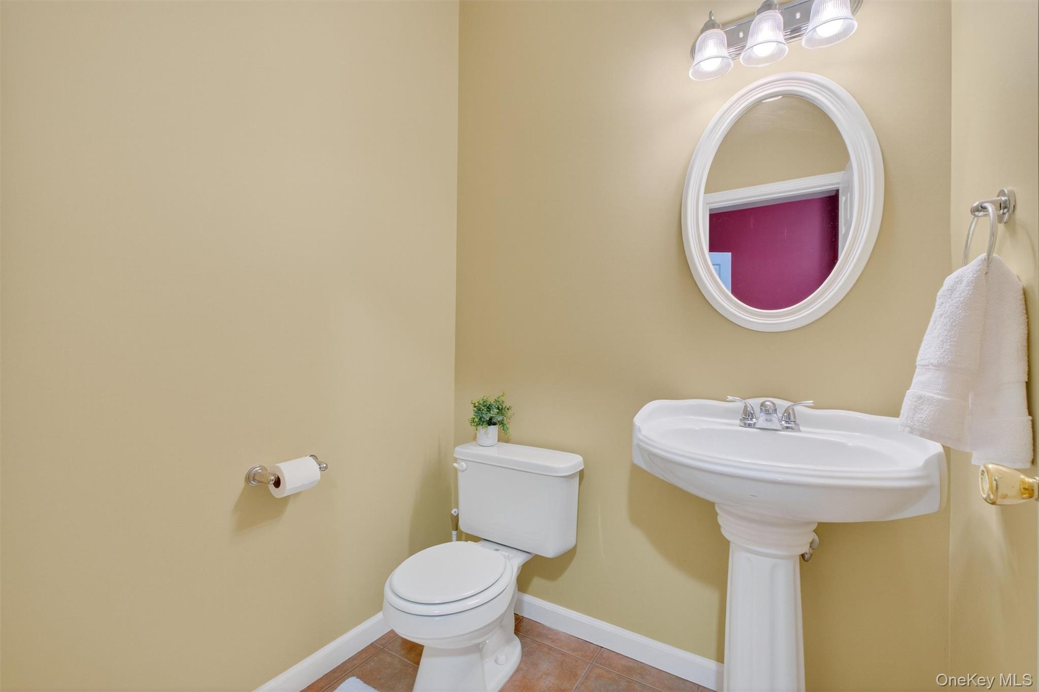 #14 photo, 1356 Longview Avenue, Peekskill , NY 10566