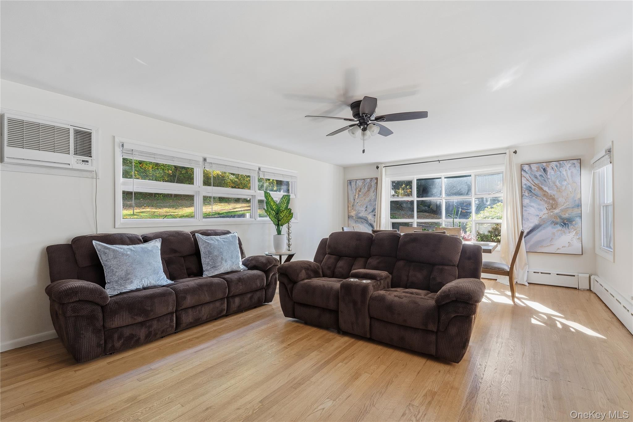 #4 photo, 30 Lakeview Terrace, Mahopac , NY 10541