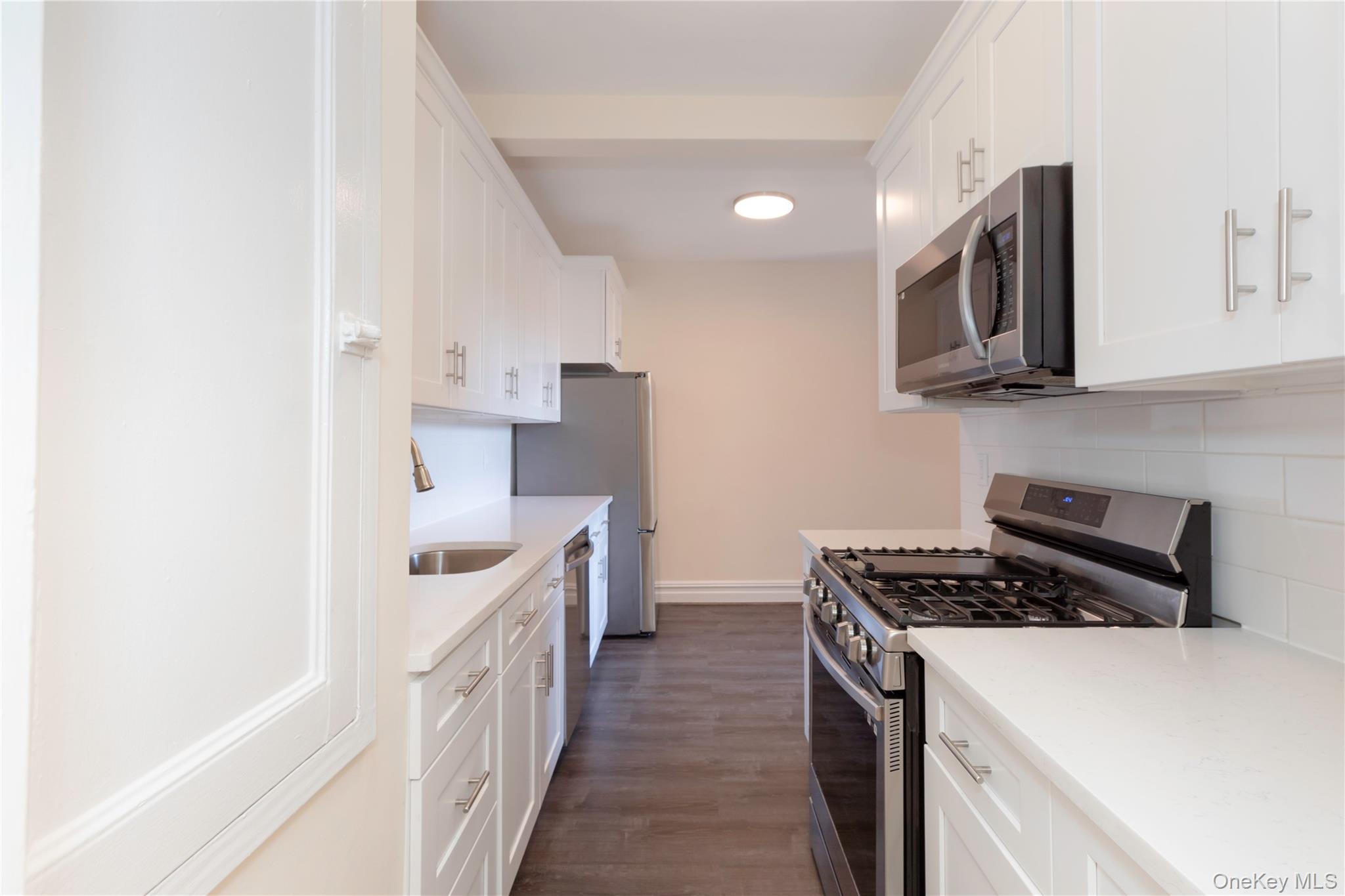 #5 photo, 19 South Broadway, Tarrytown , NY 10591