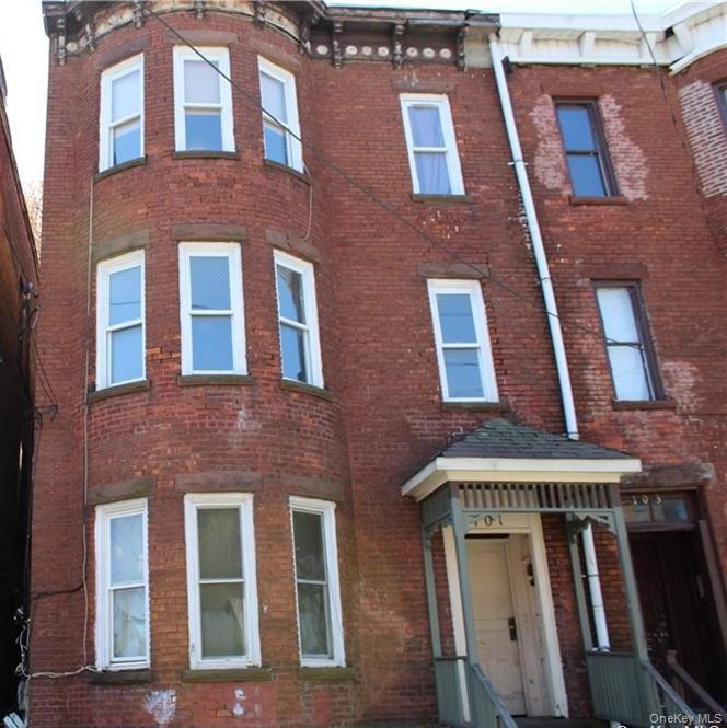 #1 photo, 98 Overlook Place, Newburgh , NY 12550