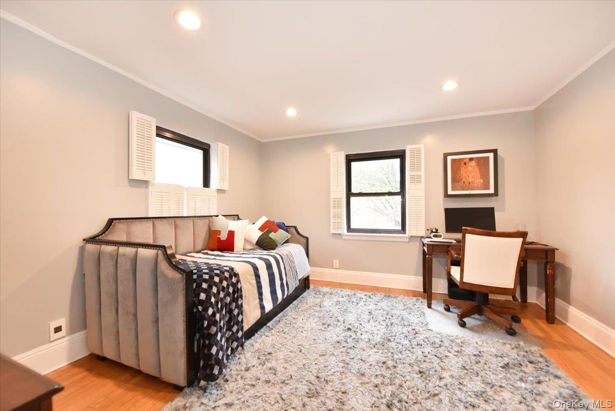 #20 photo, 85-35 Edgerton Boulevard, Jamaica Estates , NY 11432