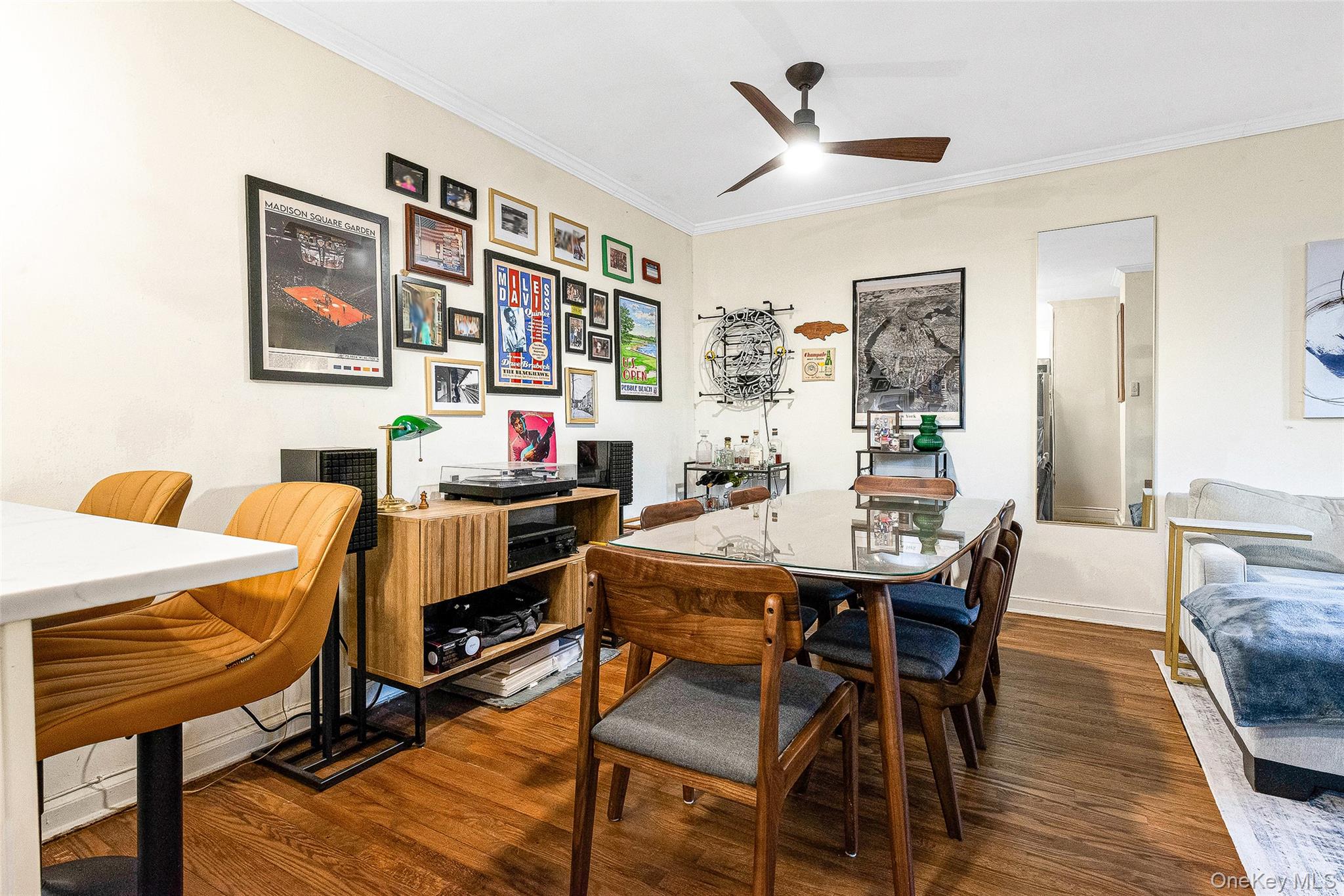 #12 photo, 100-11 67th Road, クイーンズ区 Forest Hills , NY 11375