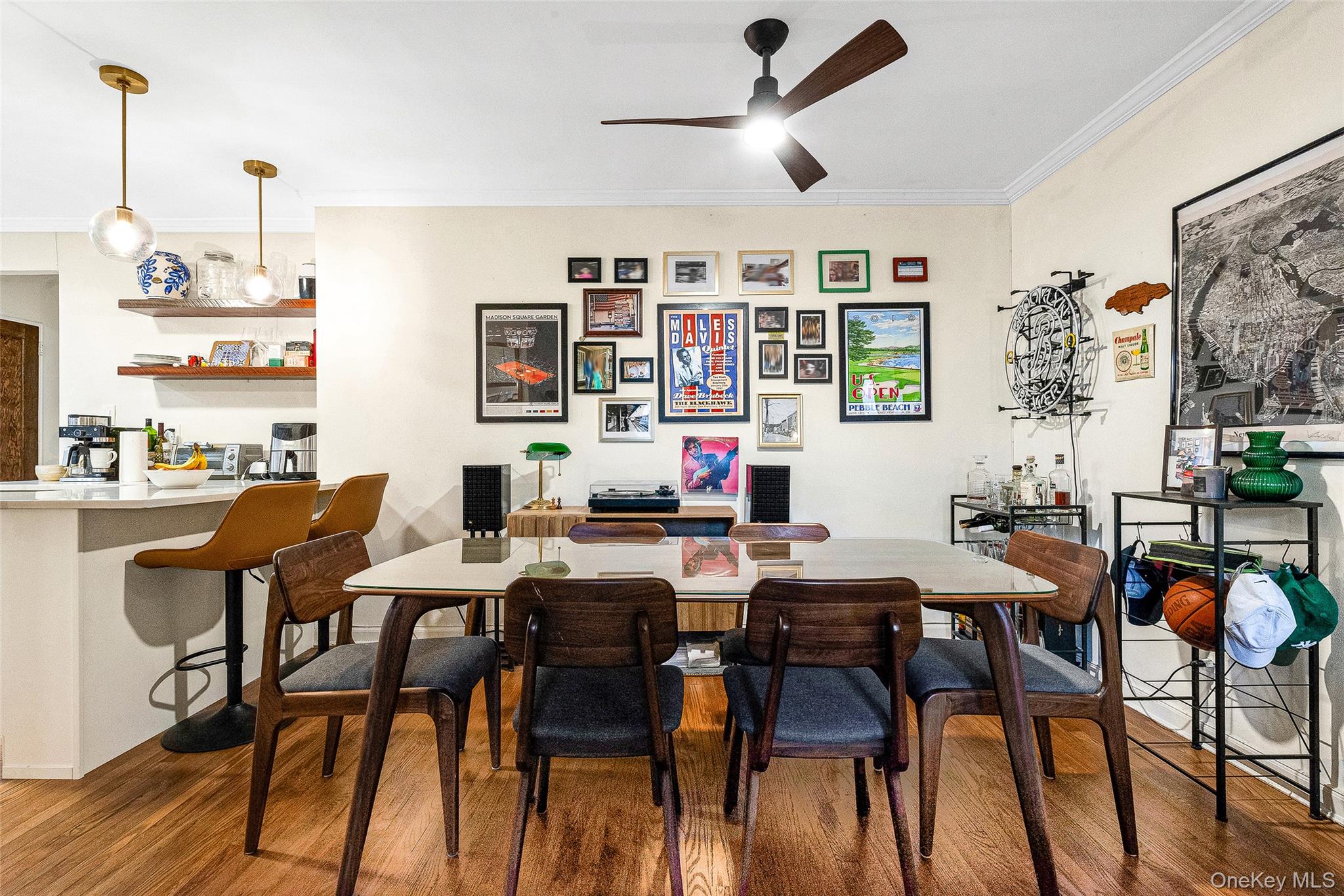 #13 photo, 100-11 67th Road, クイーンズ区 Forest Hills , NY 11375