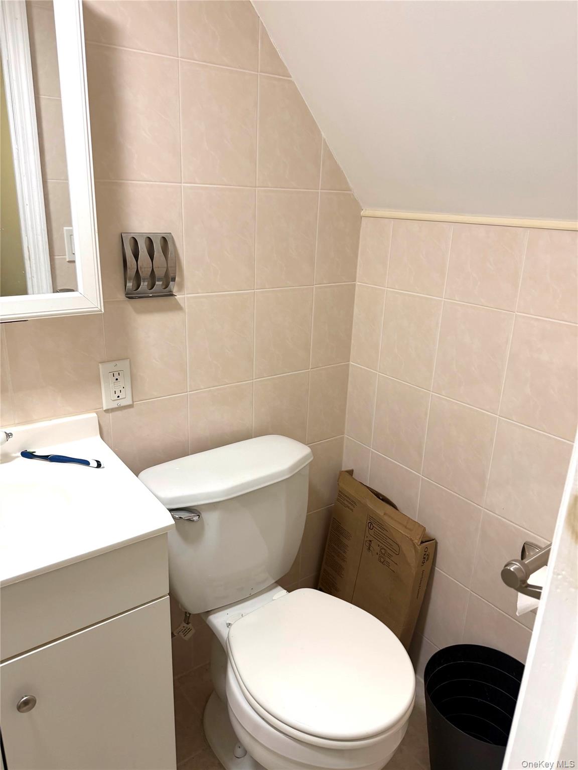 #18 photo, 15062 77th Avenue, Flushing , NY 11367