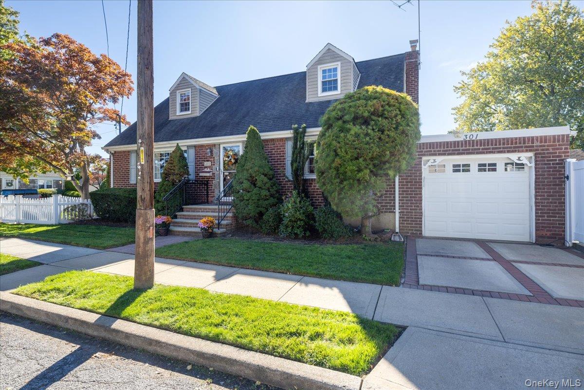 #2 photo, 301 Concord Avenue, ナッソー郡 West Hempstead , NY 11552