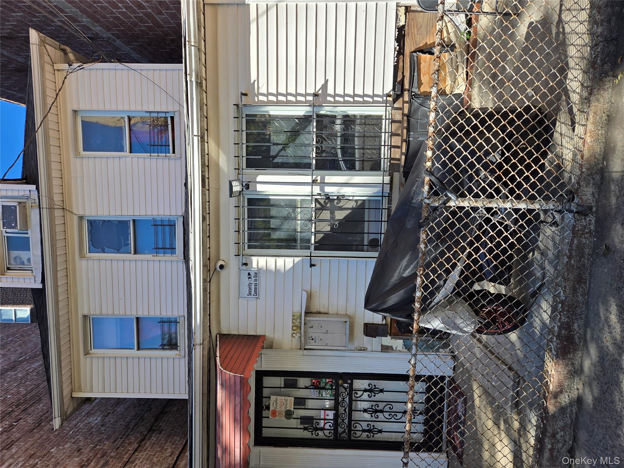 #1 photo, 3931 Carpenter Avenue, ブロンクス区 Bronx , NY 10466