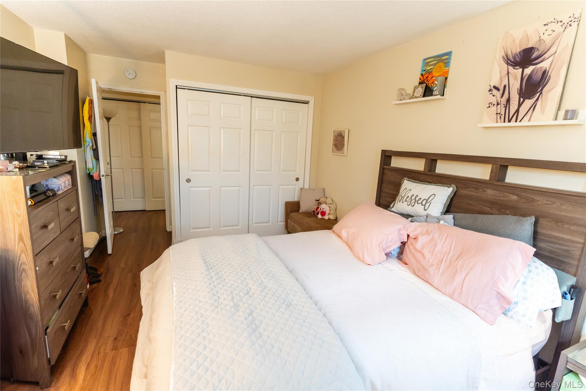 #9 photo, 3410 De Reimer Avenue, ブロンクス区 Bronx , NY 10475