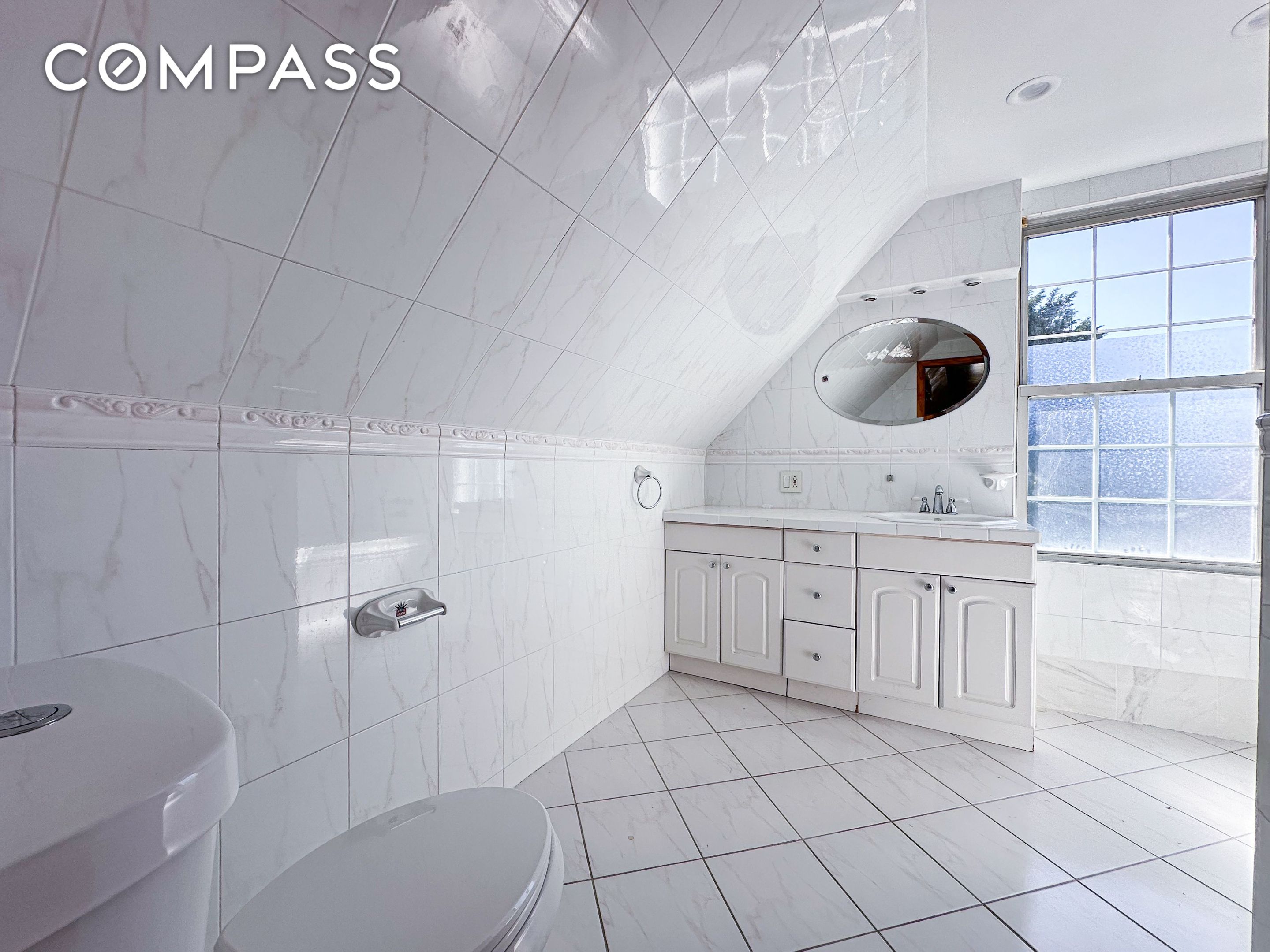 #13 photo, Maspeth, クイーンズ区 Maspeth , NY 11378