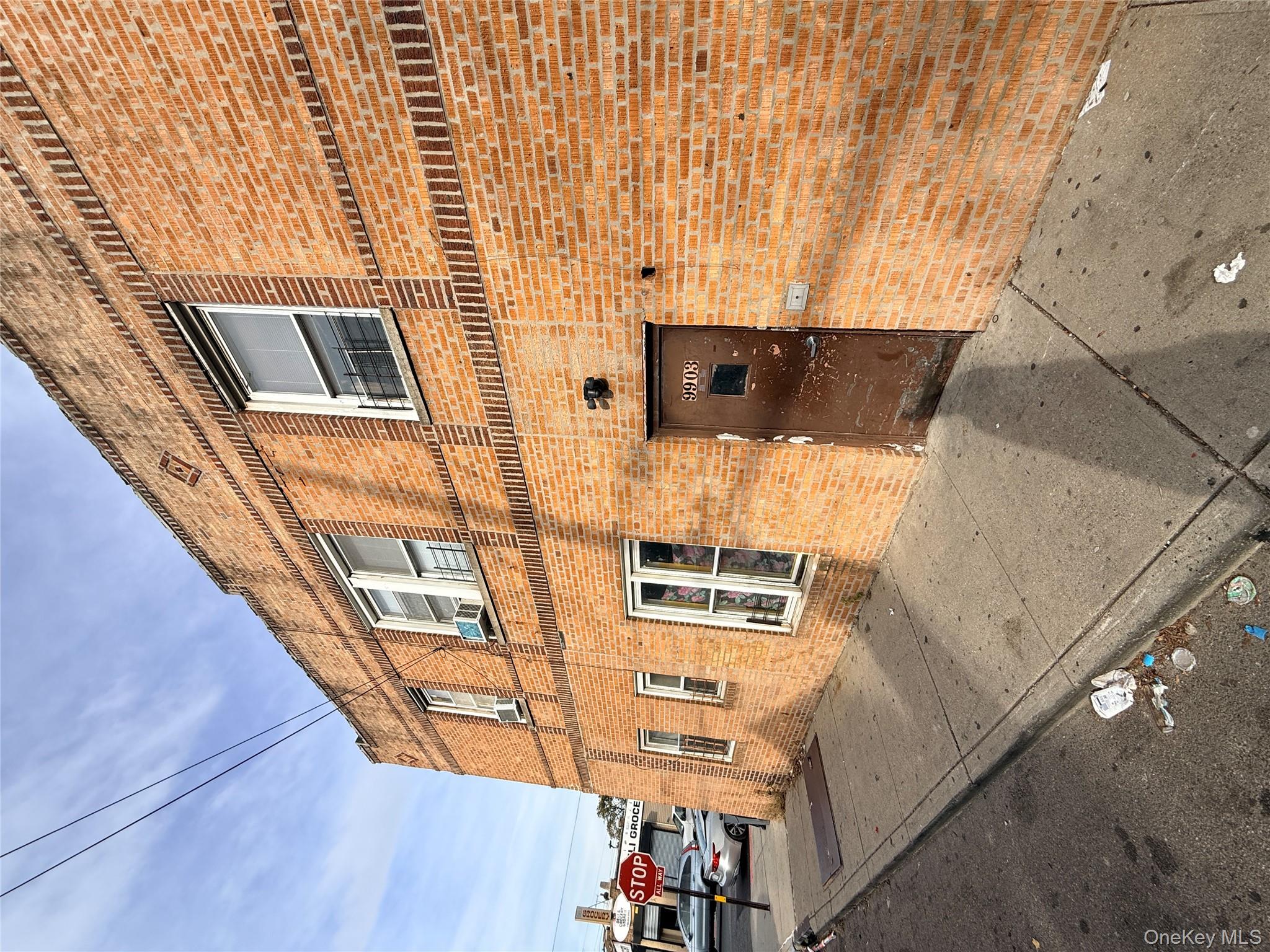 #4 photo, 9903 212th Street, クイーンズ区 Queens Village , NY 11429