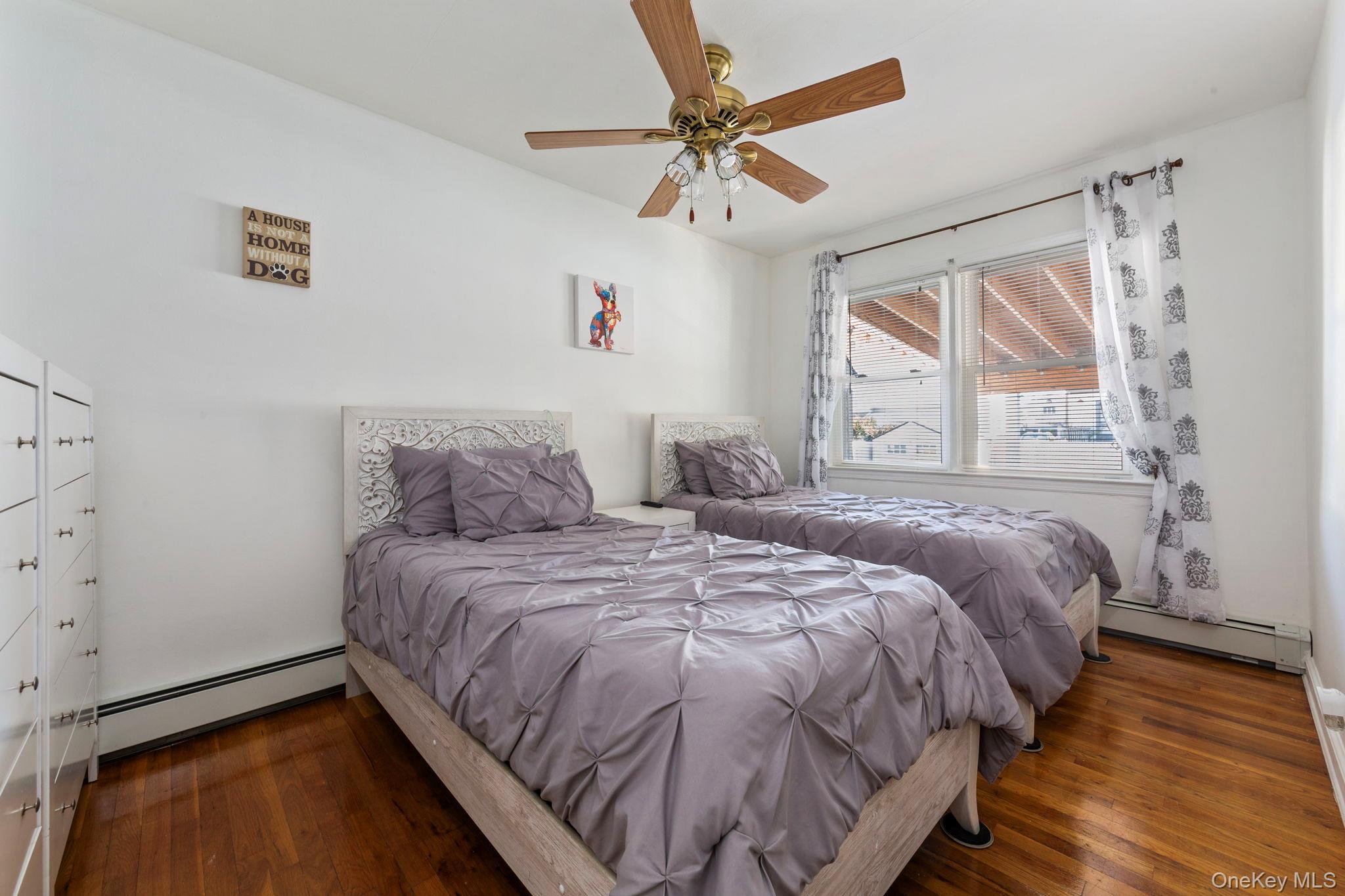 #13 photo, 165 Lenox Avenue, Uniondale , NY 11553