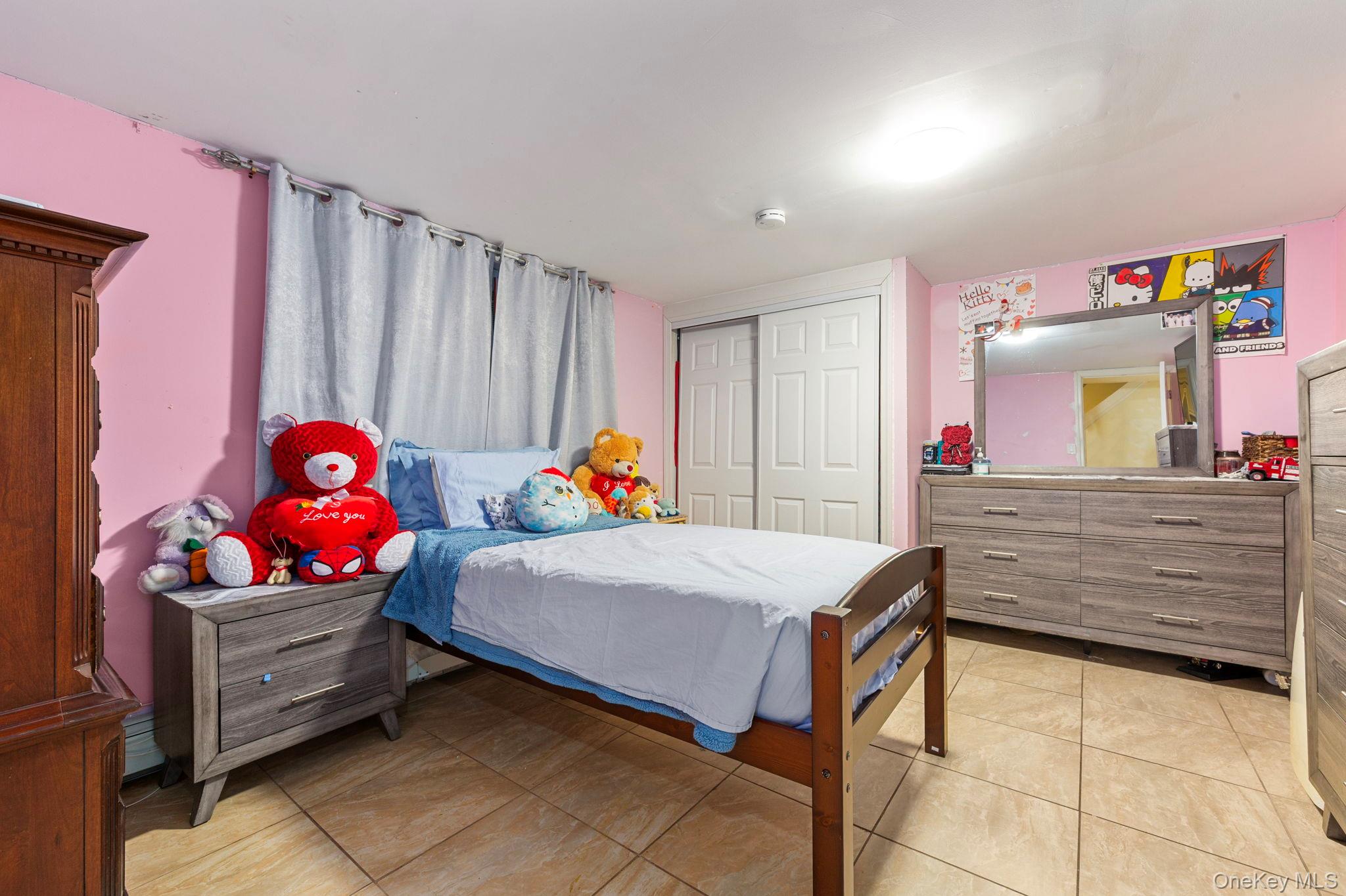 #17 photo, 165 Lenox Avenue, Uniondale , NY 11553