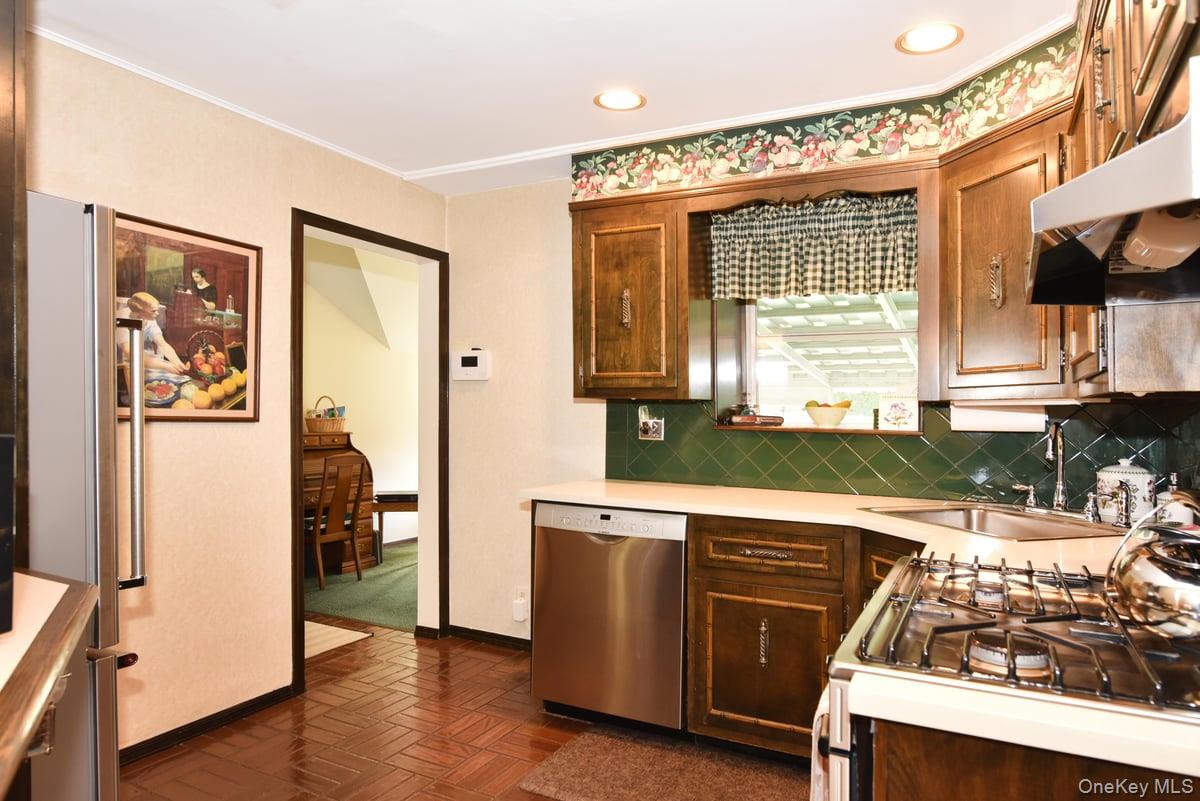 #11 photo, 71 Chester Avenue, ナッソー郡 Garden City , NY 11530