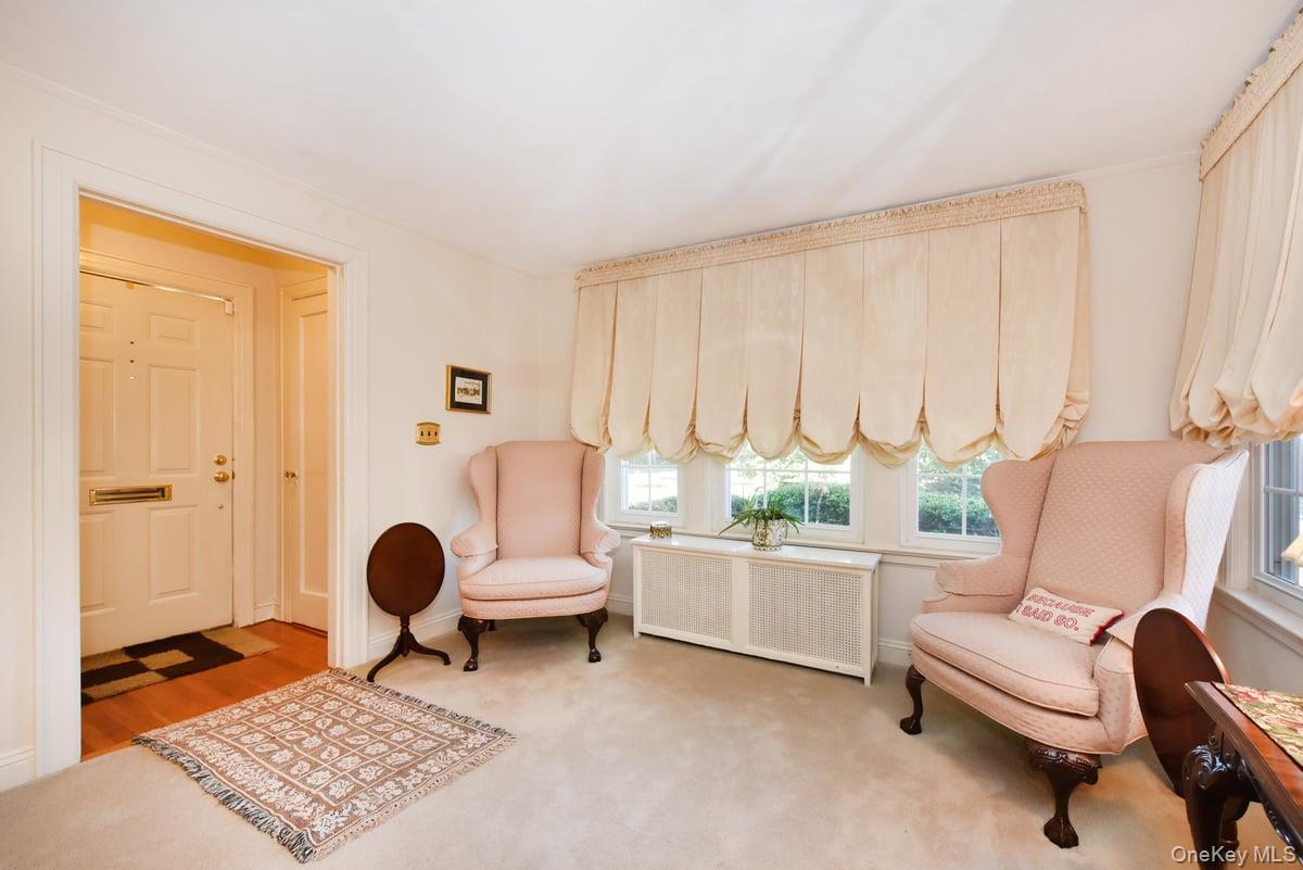 #4 photo, 71 Chester Avenue, ナッソー郡 Garden City , NY 11530