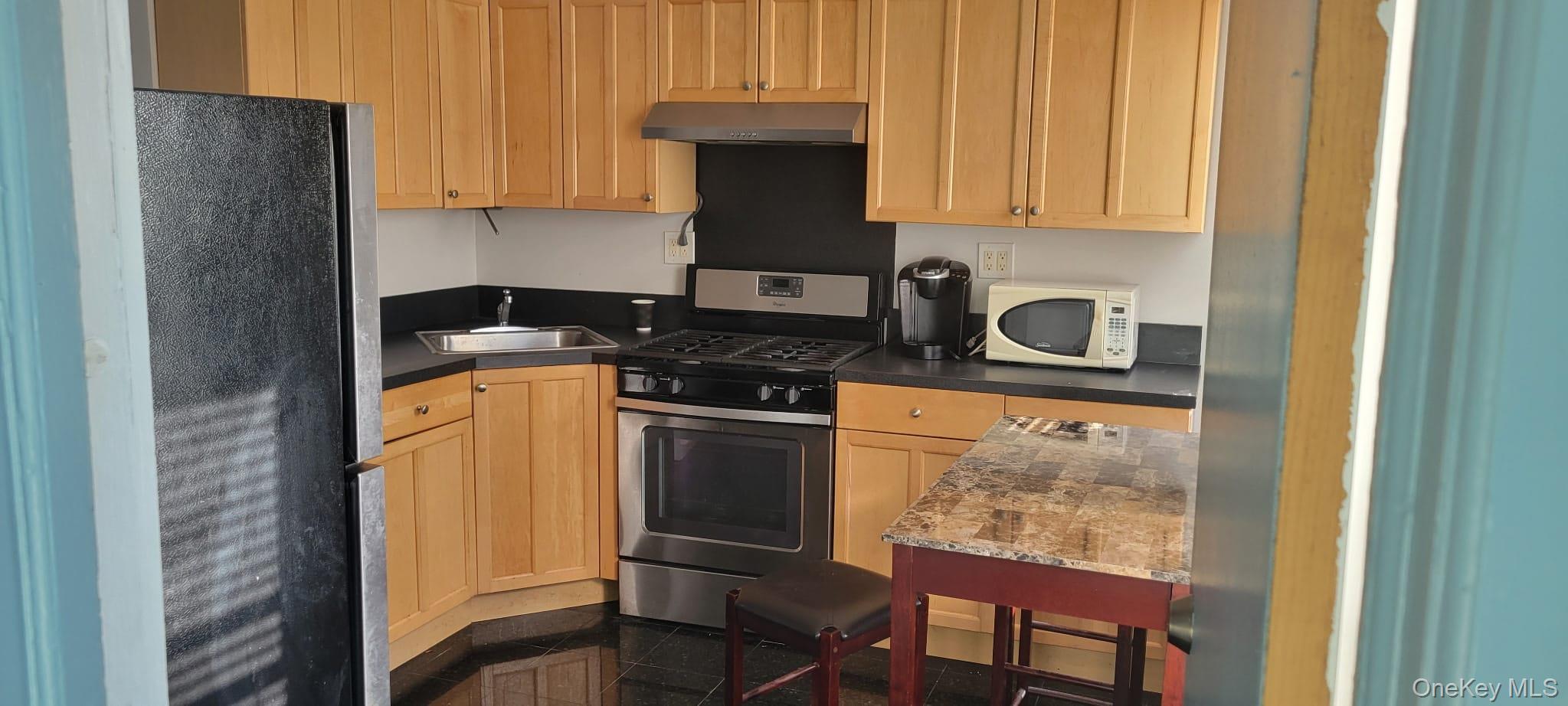 #1 photo, 194 Jericho Turnpike, Floral Park , NY 11001