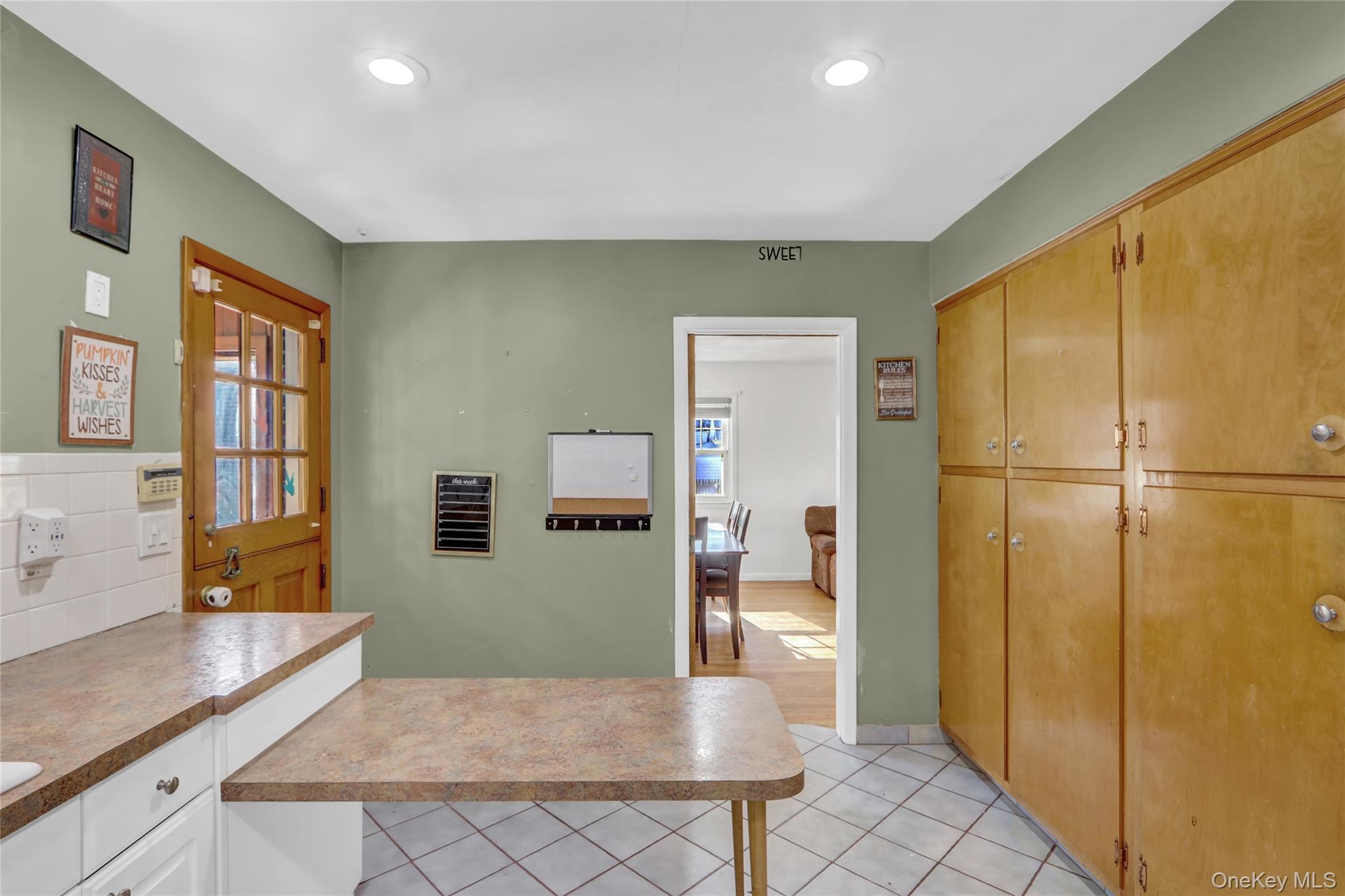 #18 photo, 11 W 2nd Street, サフォーク郡 Deer Park , NY 11729