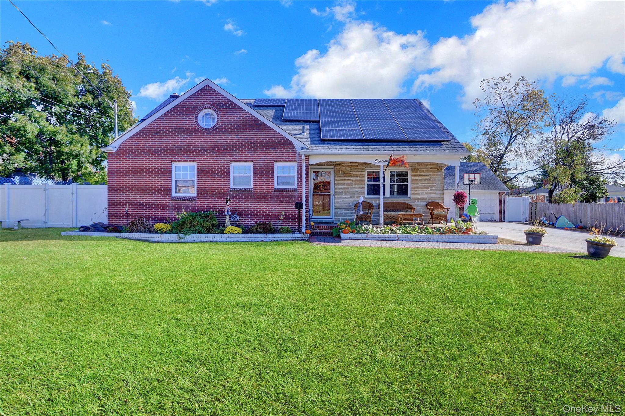 #3 photo, 11 W 2nd Street, サフォーク郡 Deer Park , NY 11729