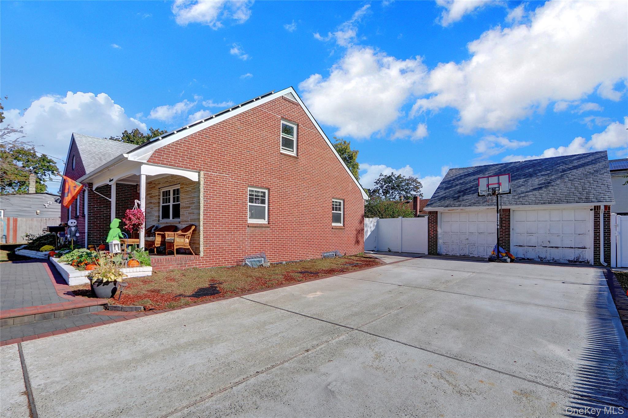 #4 photo, 11 W 2nd Street, サフォーク郡 Deer Park , NY 11729