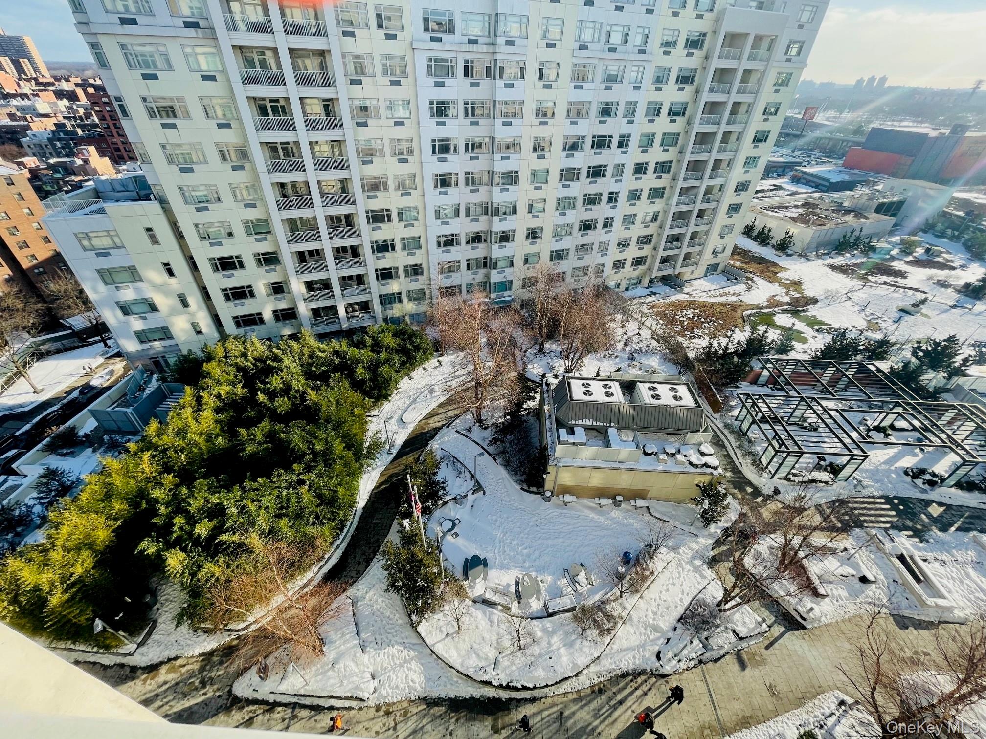 #16 photo, 40-26 college point Boulevard, Flushing , NY 11354