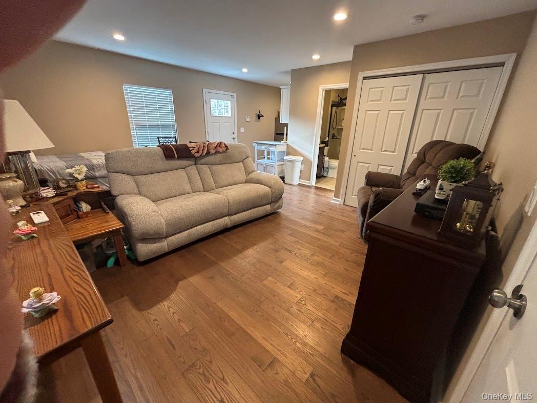 #2 photo, 23 Wellington Road, サフォーク郡 Middle Island , NY 11953