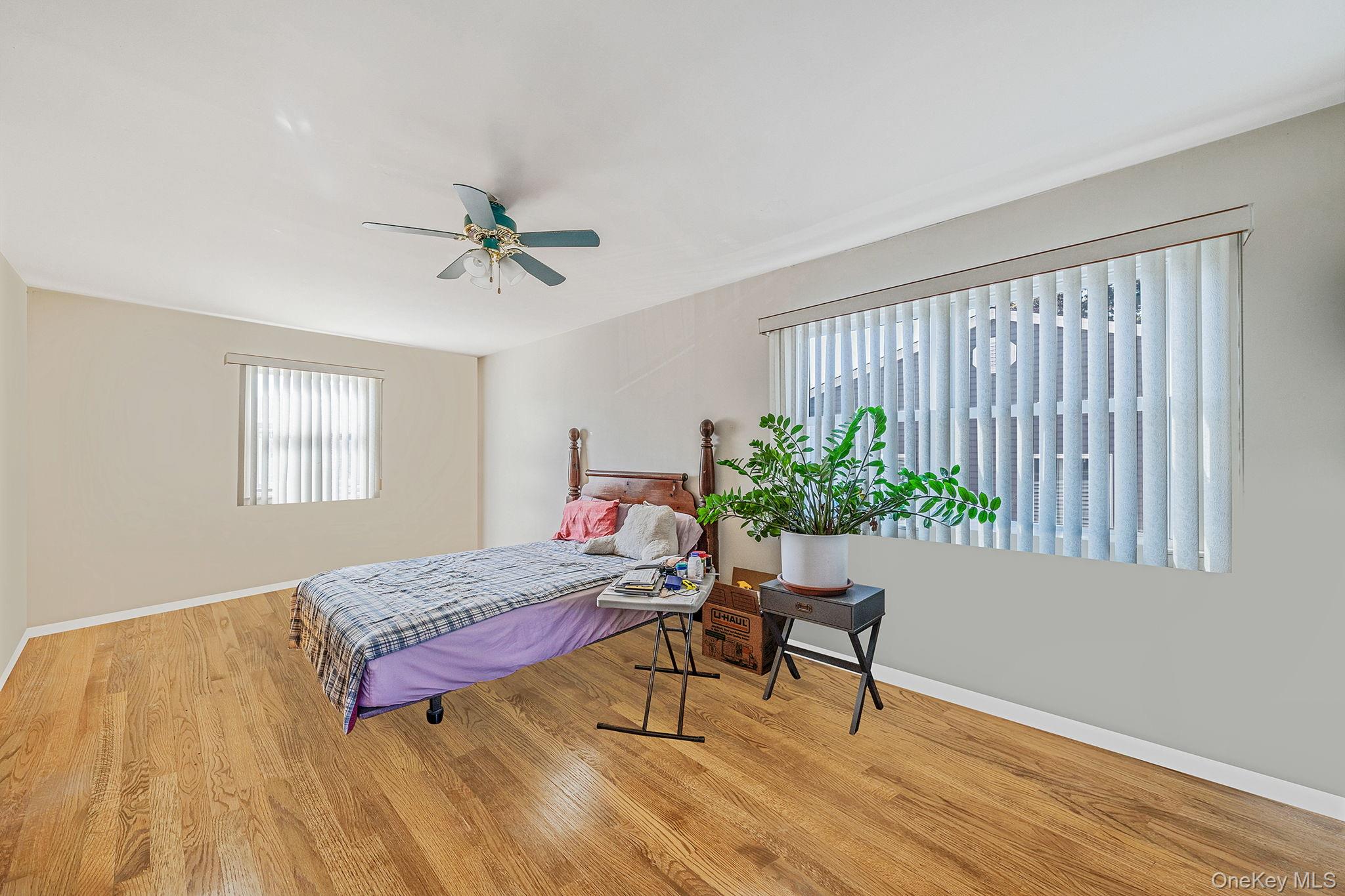 #13 photo, 2595 Castle Court, ナッソー郡 North Bellmore , NY 11710