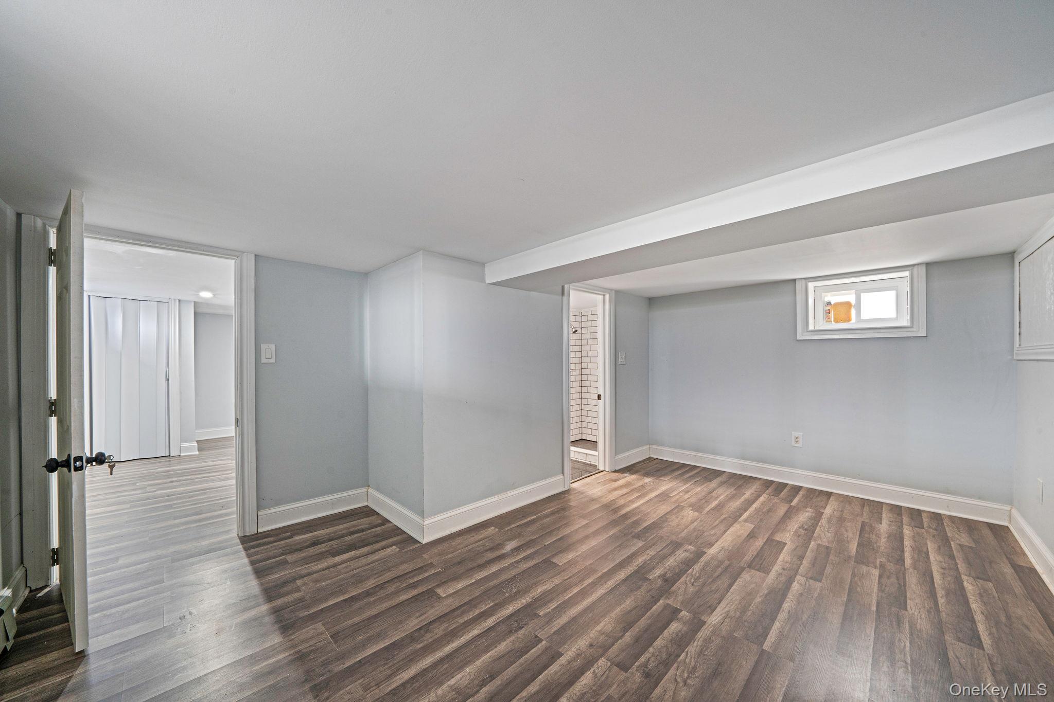 #20 photo, 23 Maple Avenue, ナッソー郡 Hempstead , NY 11550