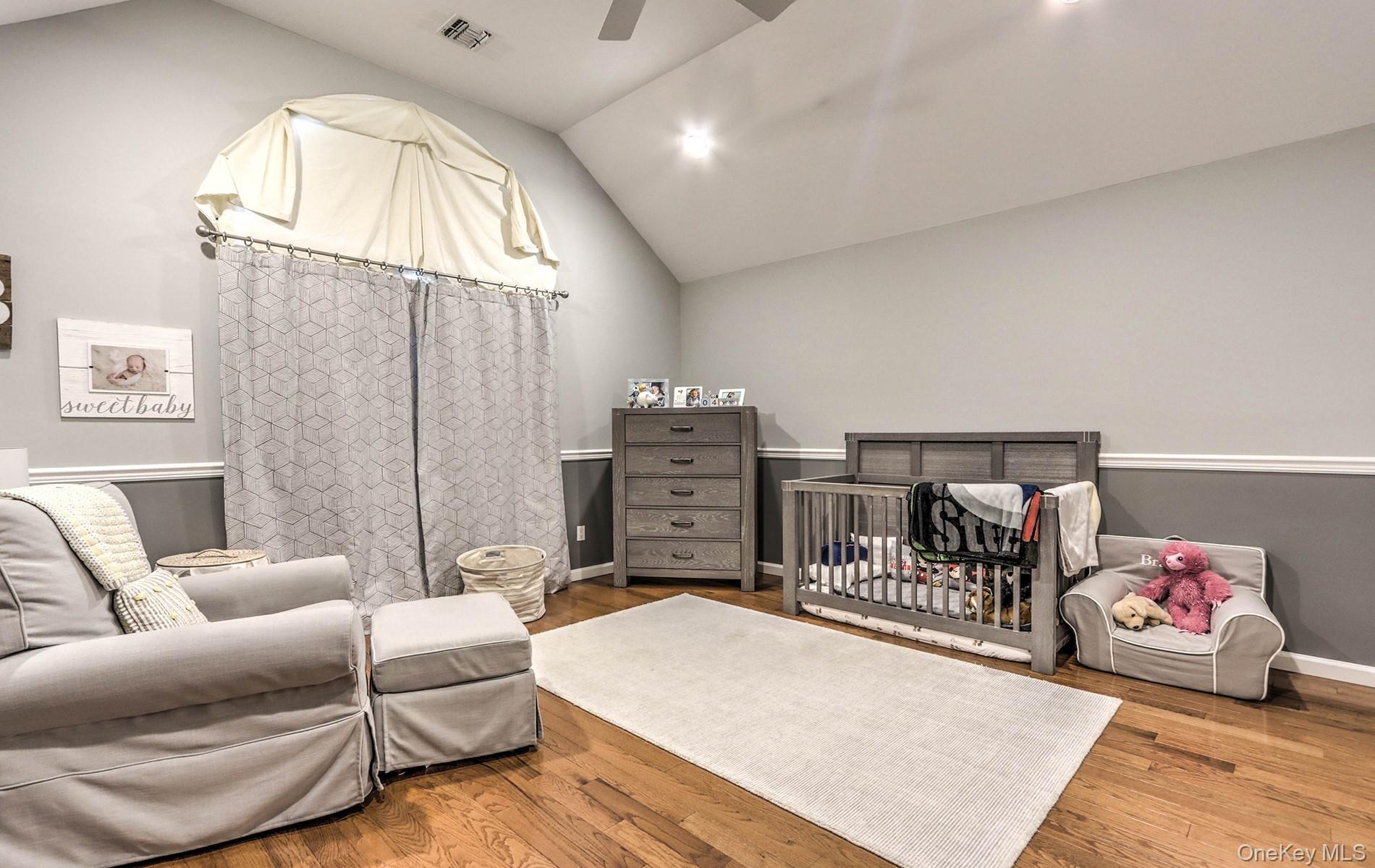 #14 photo, 109 Manitou Trail, サフォーク郡 Kings Park , NY 11754