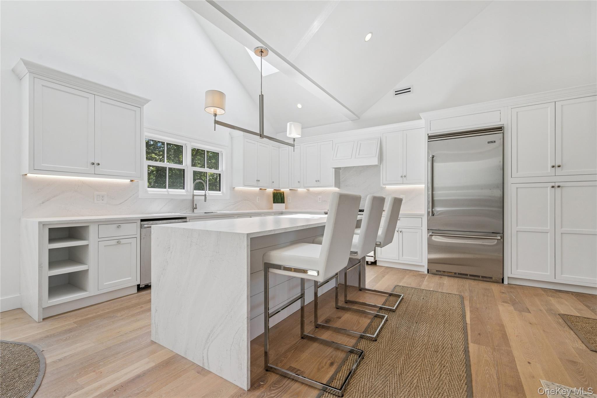 #18 photo, 16 Walker Court, サフォーク郡 East Quogue , NY 11942