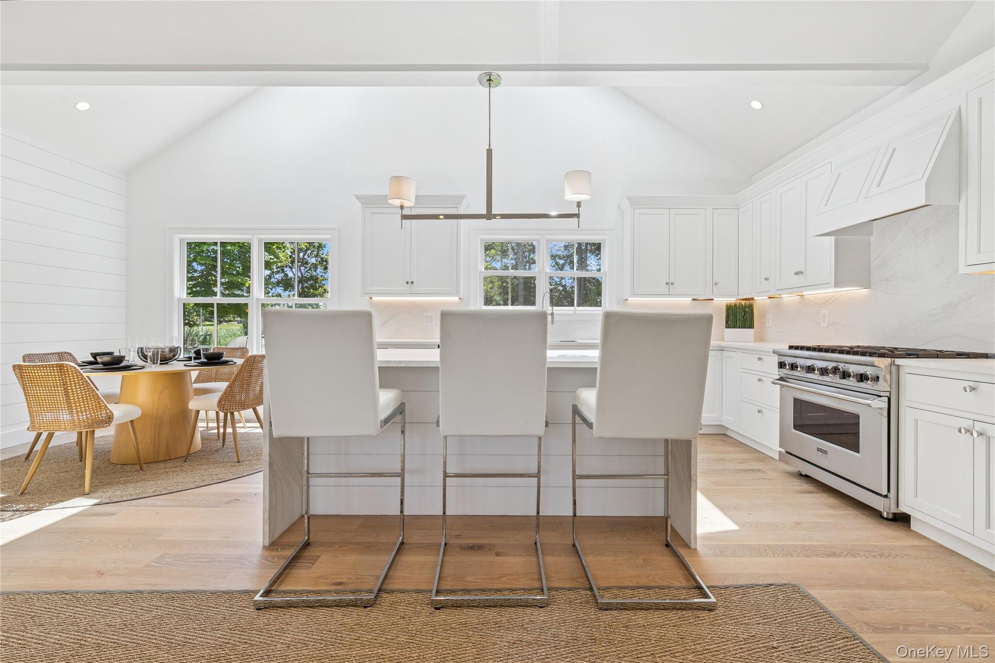 #19 photo, 16 Walker Court, サフォーク郡 East Quogue , NY 11942