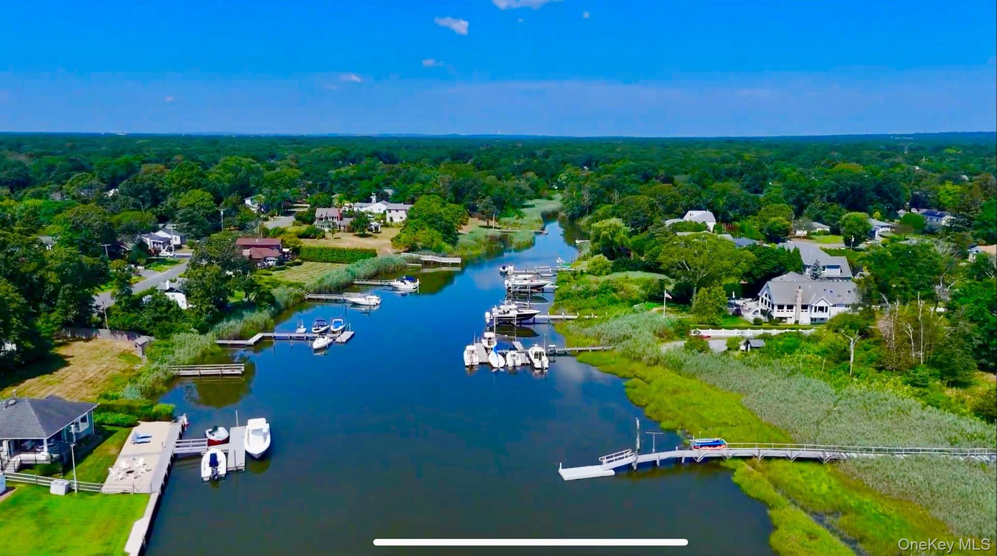 #5 photo, 16 Walker Court, サフォーク郡 East Quogue , NY 11942