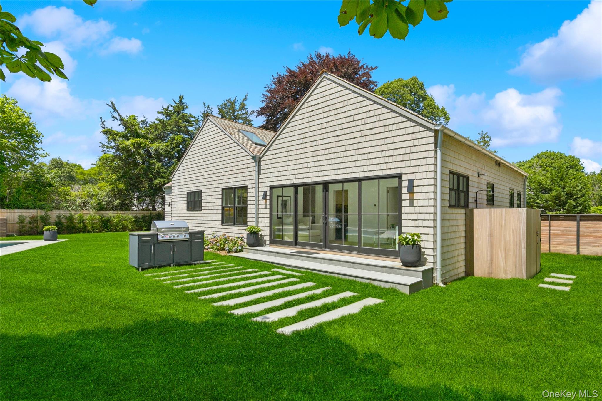 #9 photo, 16 Walker Court, サフォーク郡 East Quogue , NY 11942