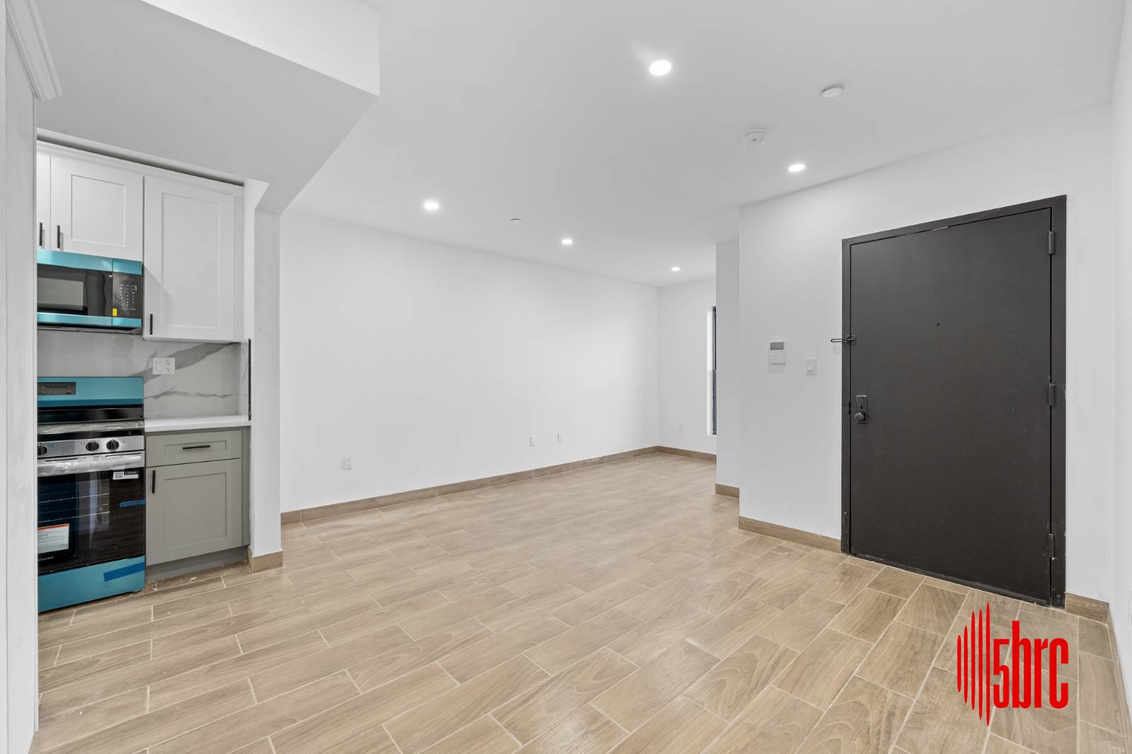 #16 photo, 218-36 133rd Rd, Springfield Gardens , NY 11413