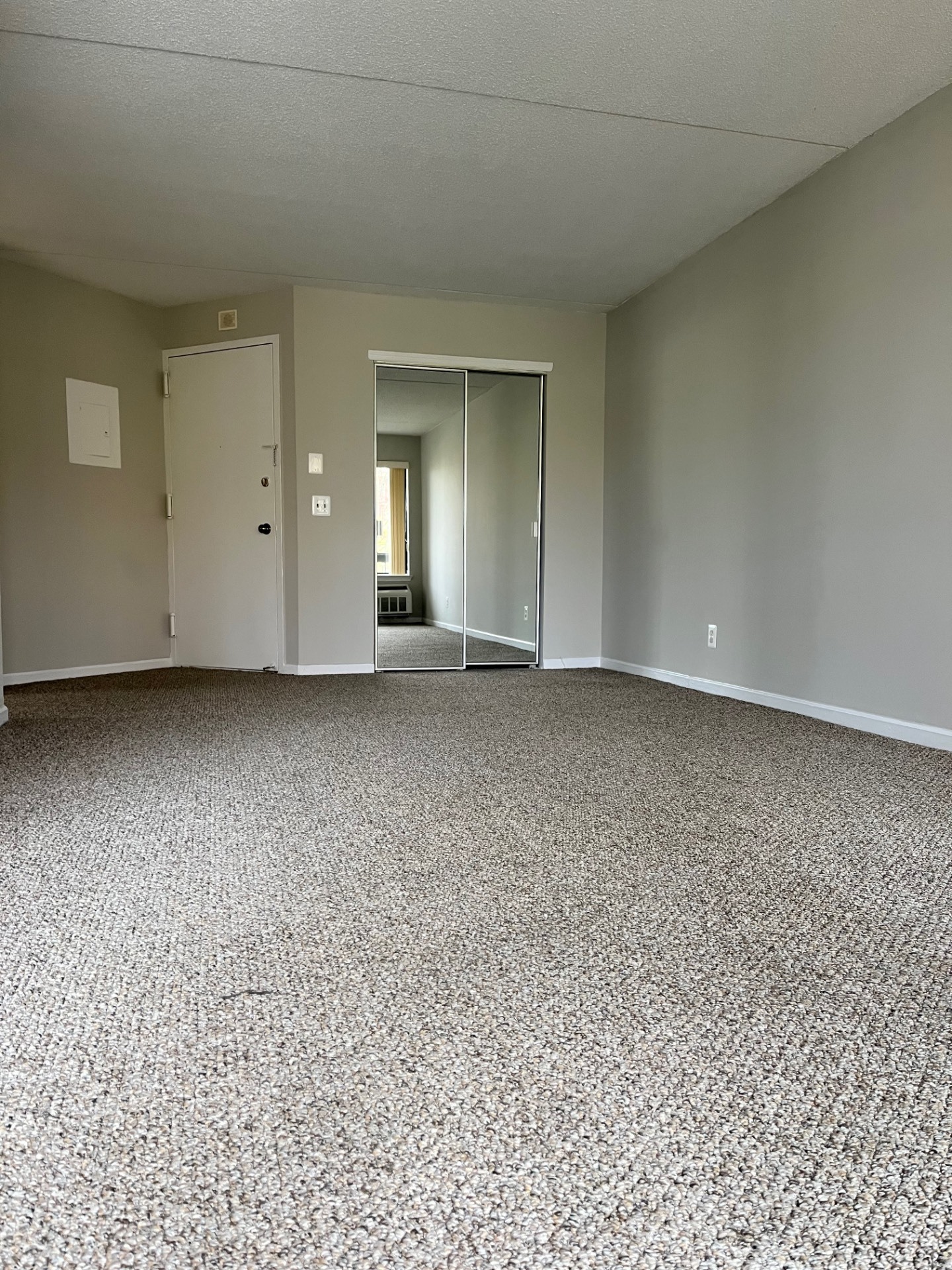 #20 photo, 195 Wellington Ct, #3F, Staten Island , NY 10314