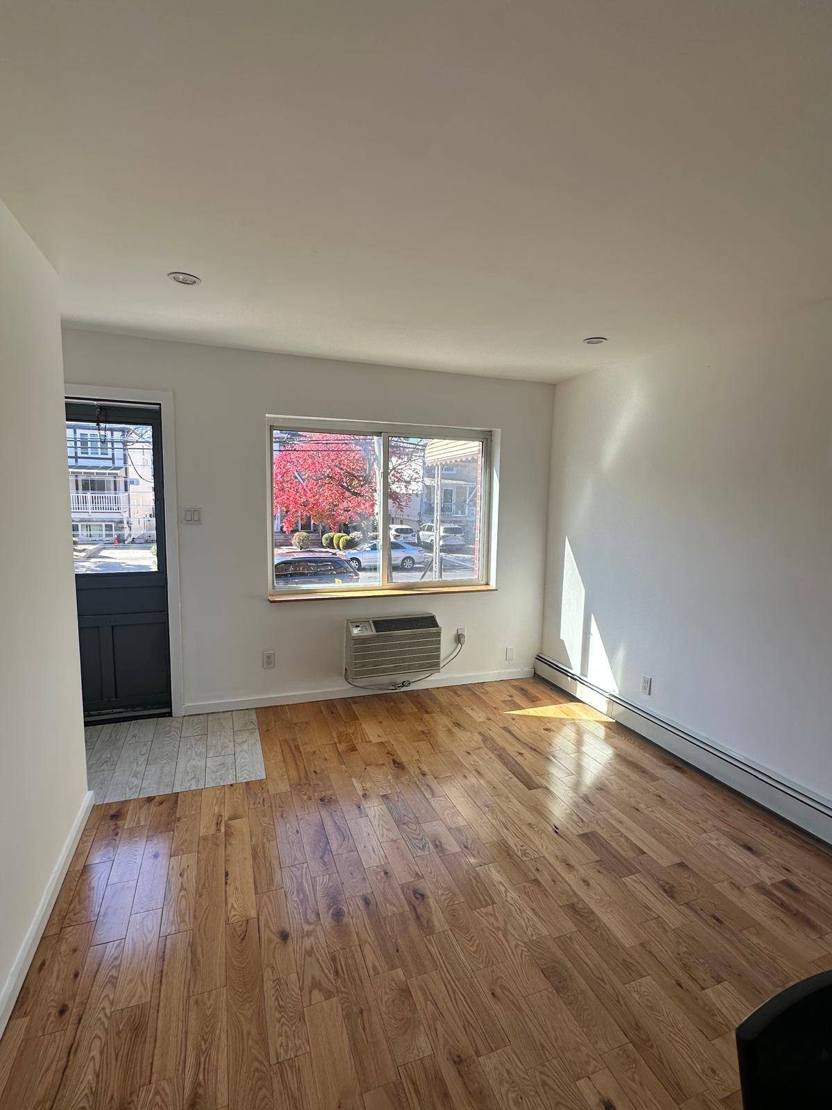 #2 photo, 2251 Ryder street, #2, ブルックリン区 Marine Park , NY 11234