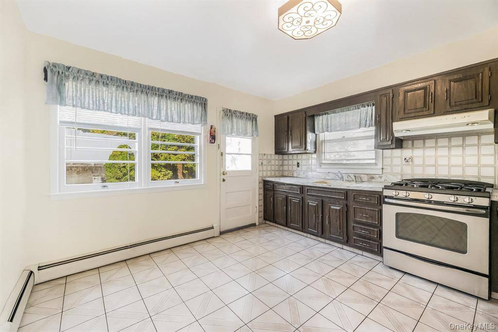 #10 photo, 287 Mary Lou Ave, Yonkers , NY 10703