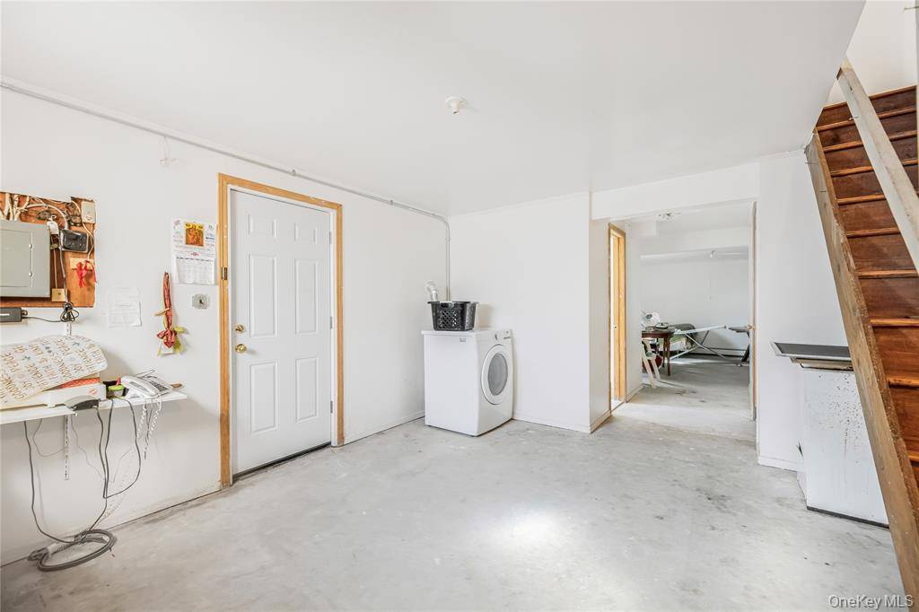 #19 photo, 287 Mary Lou Ave, Yonkers , NY 10703