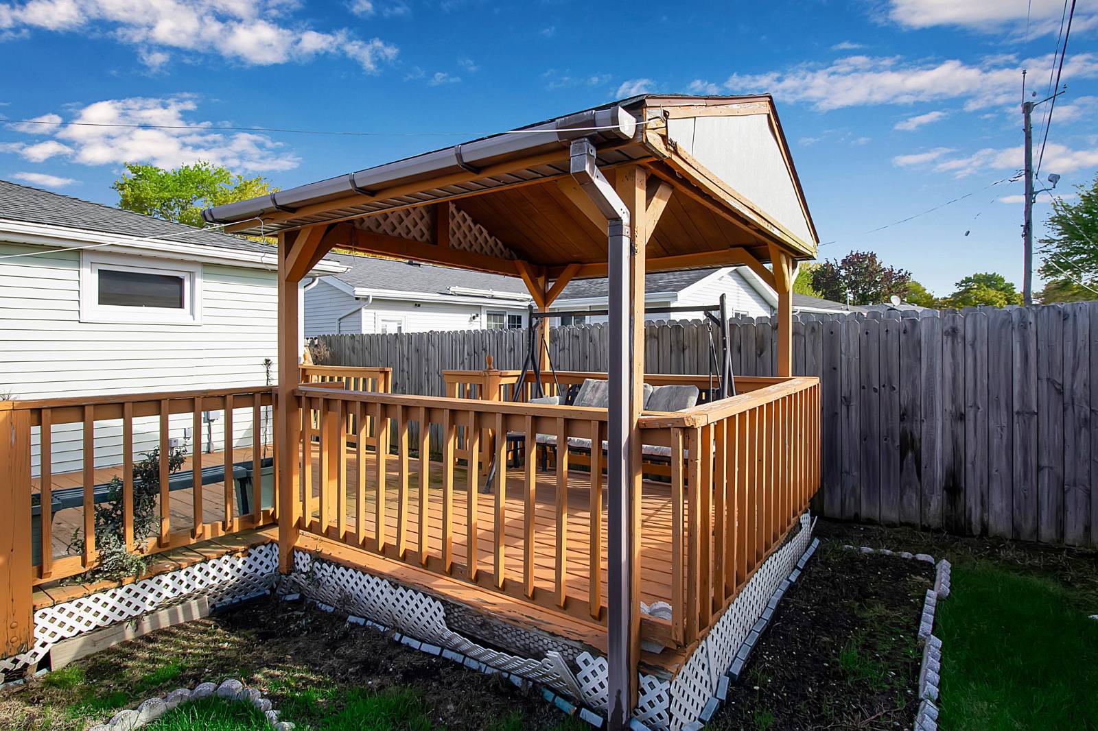 #14 photo, 319 S Creek Dr, Depew , NY 14043