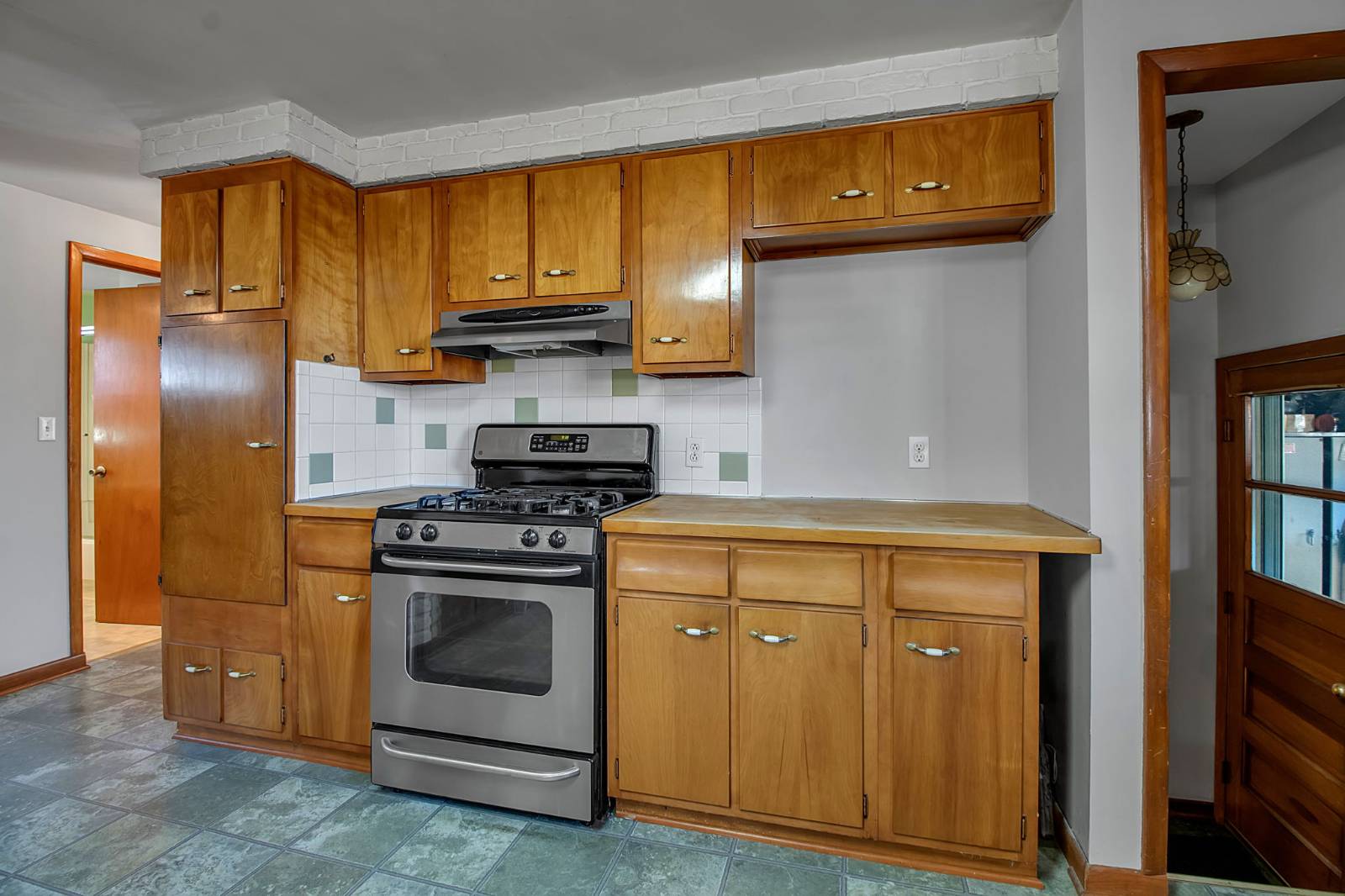 #18 photo, 319 S Creek Dr, Depew , NY 14043